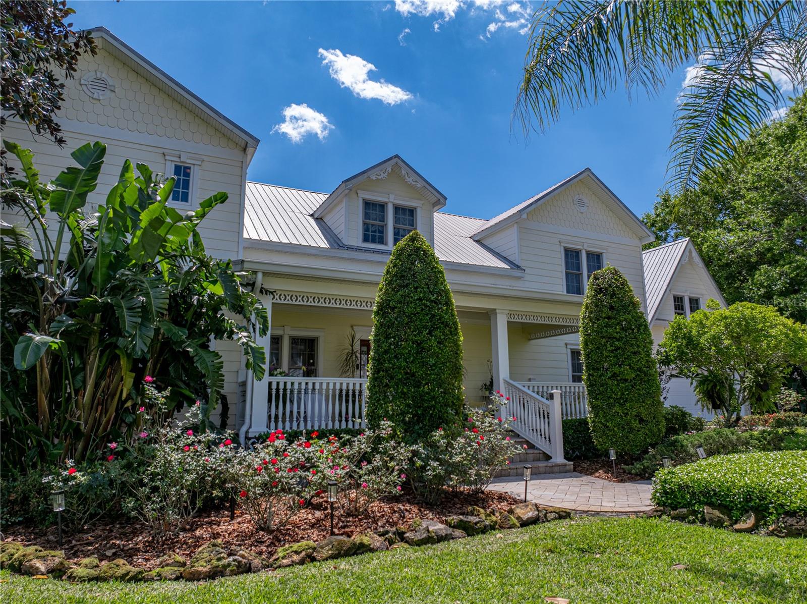 125 E GRAHAM PARK DR