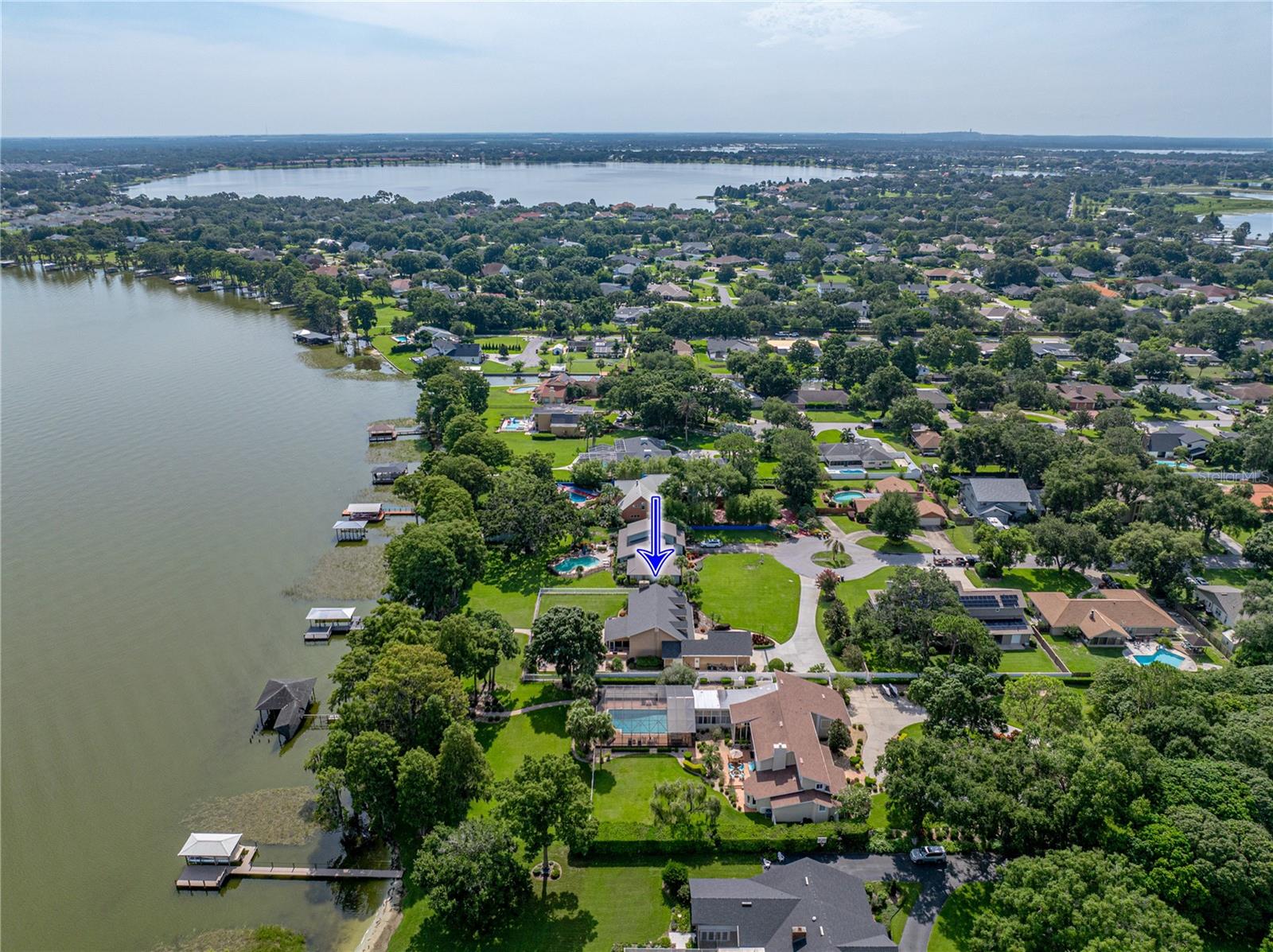 1123 CYPRESS PT W