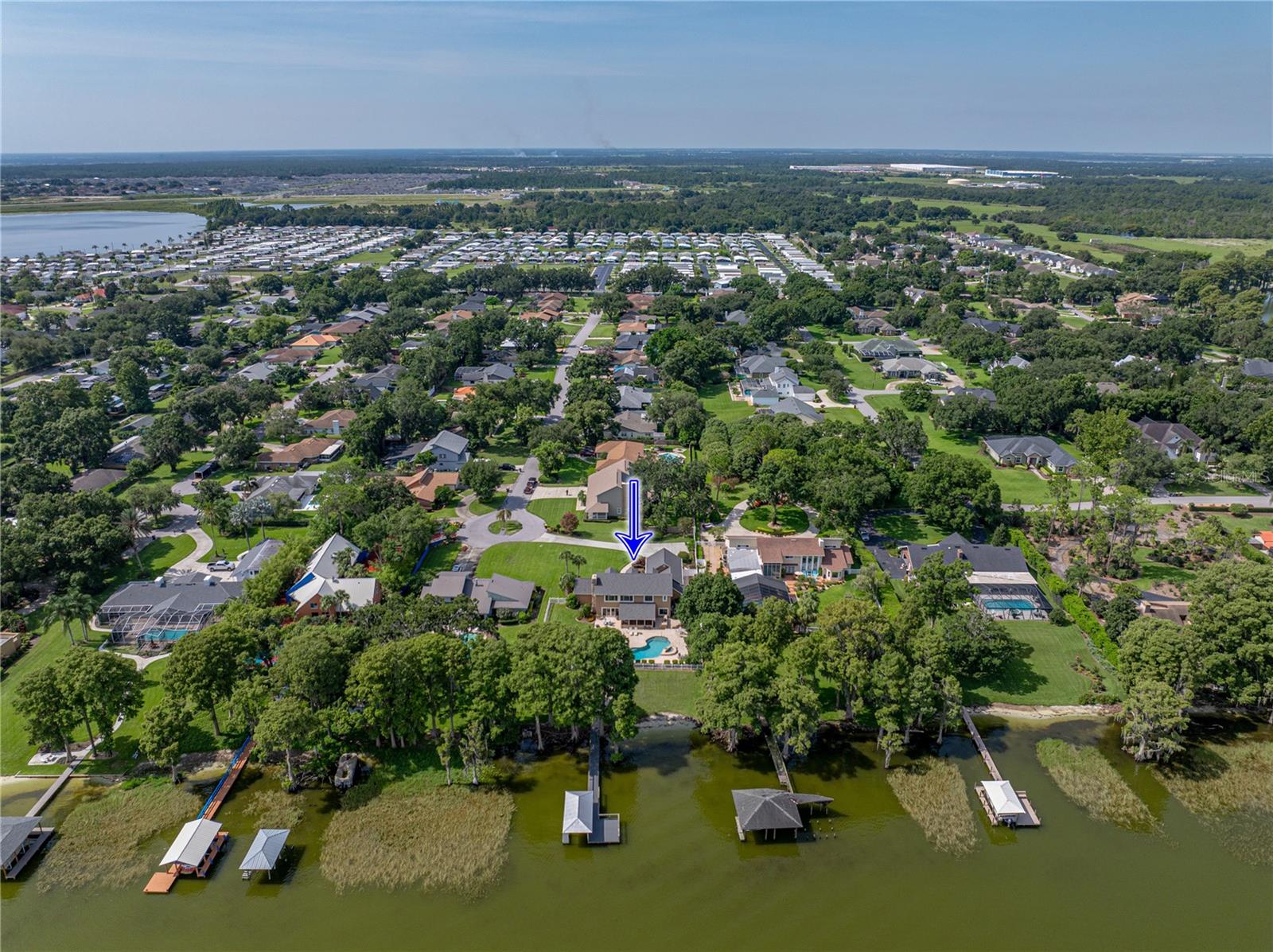 1123 CYPRESS PT W