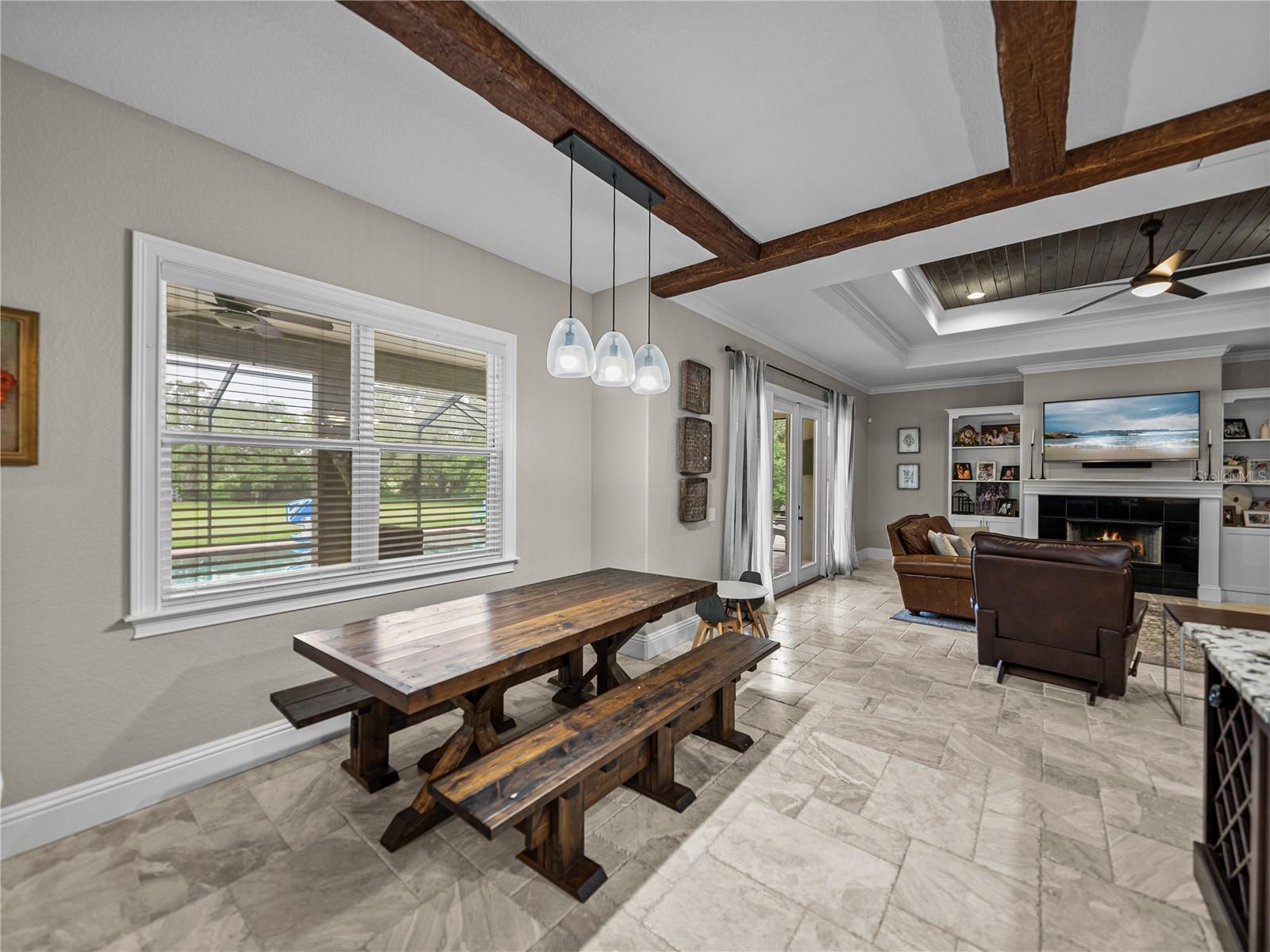 3985 MAMMOTH GROVE RD