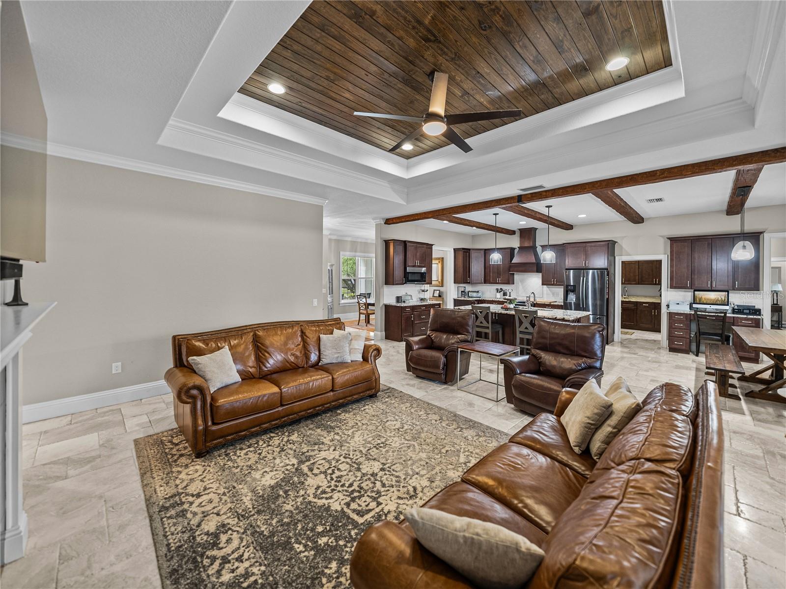 3985 MAMMOTH GROVE RD