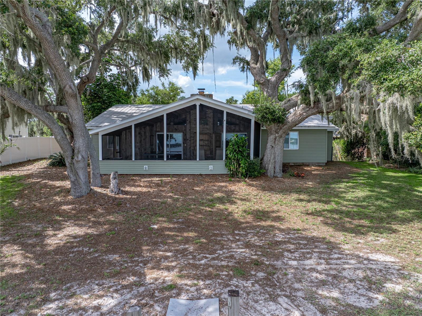 914 MANGHAM RD