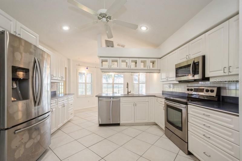 13235 GOLF RIDGE PL