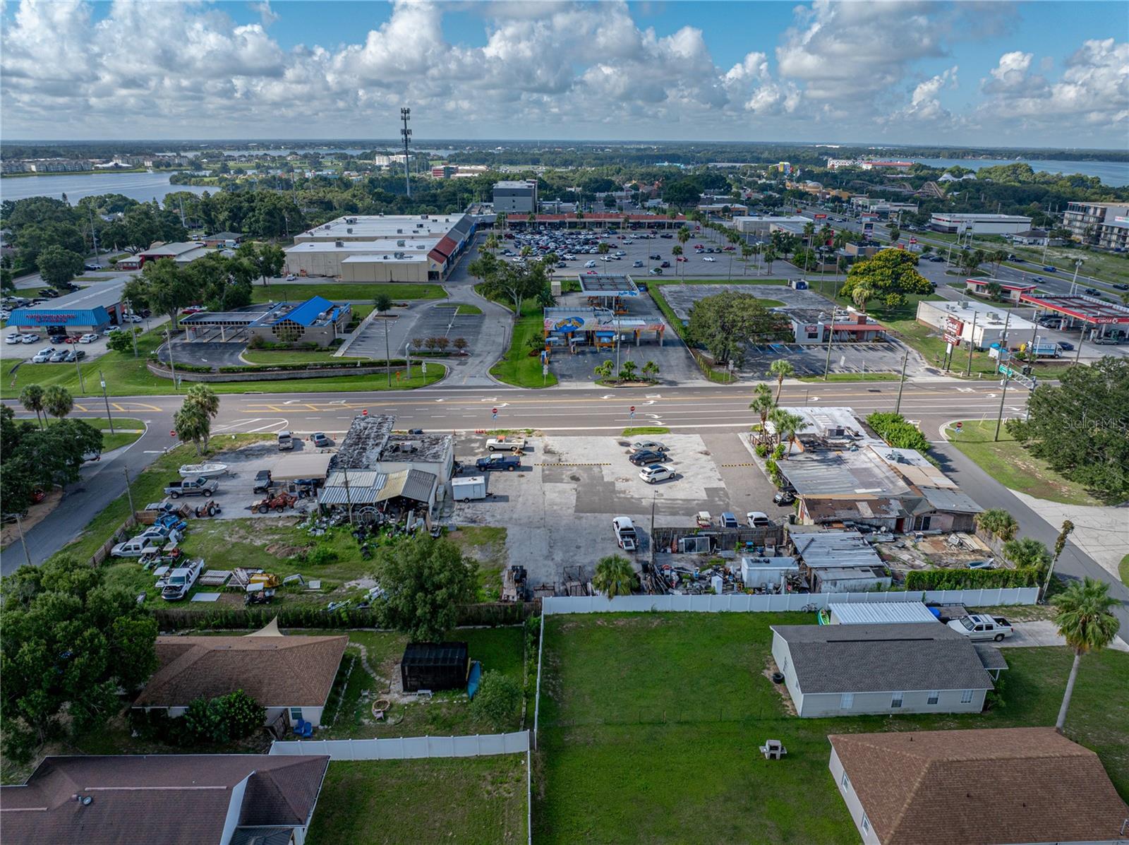 2995 CYPRESS GARDENS RD