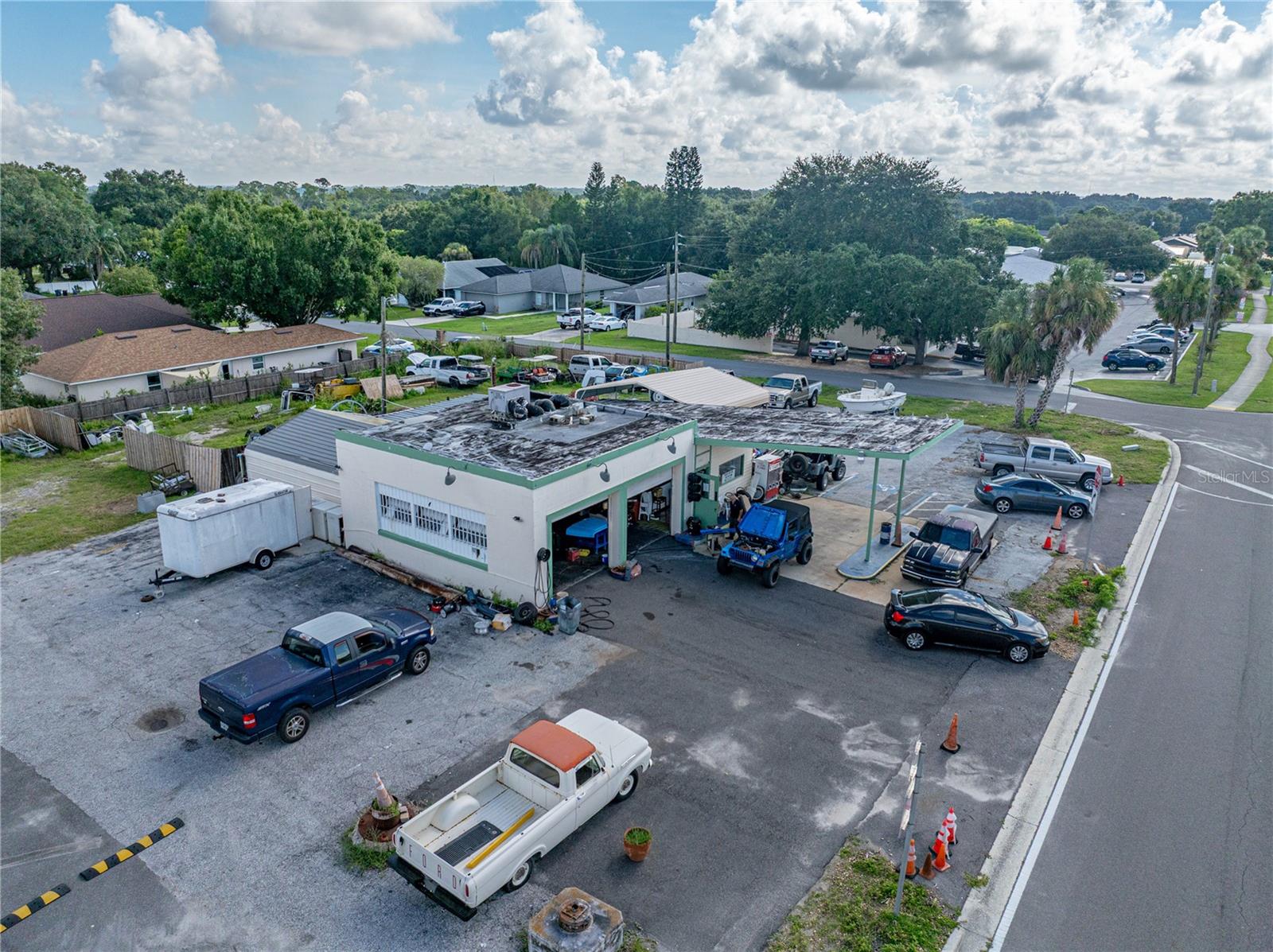 2995 CYPRESS GARDENS RD