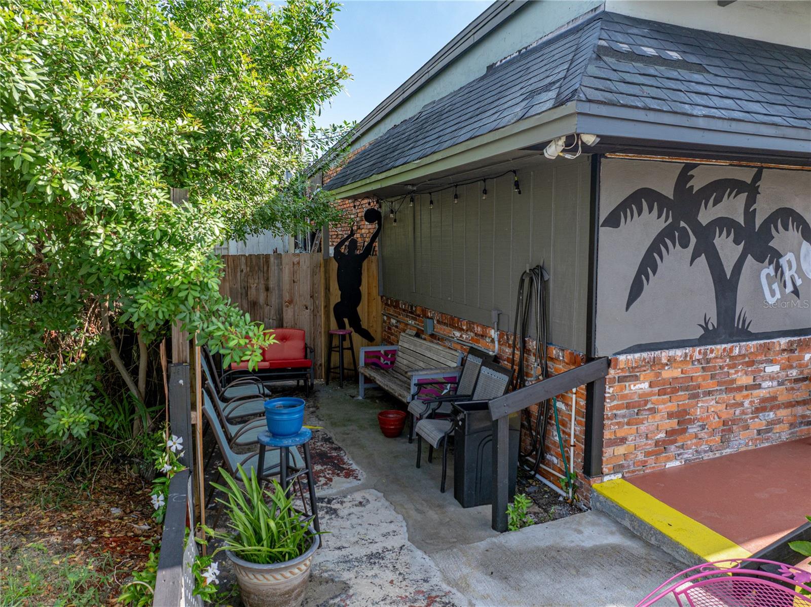 2995 CYPRESS GARDENS RD