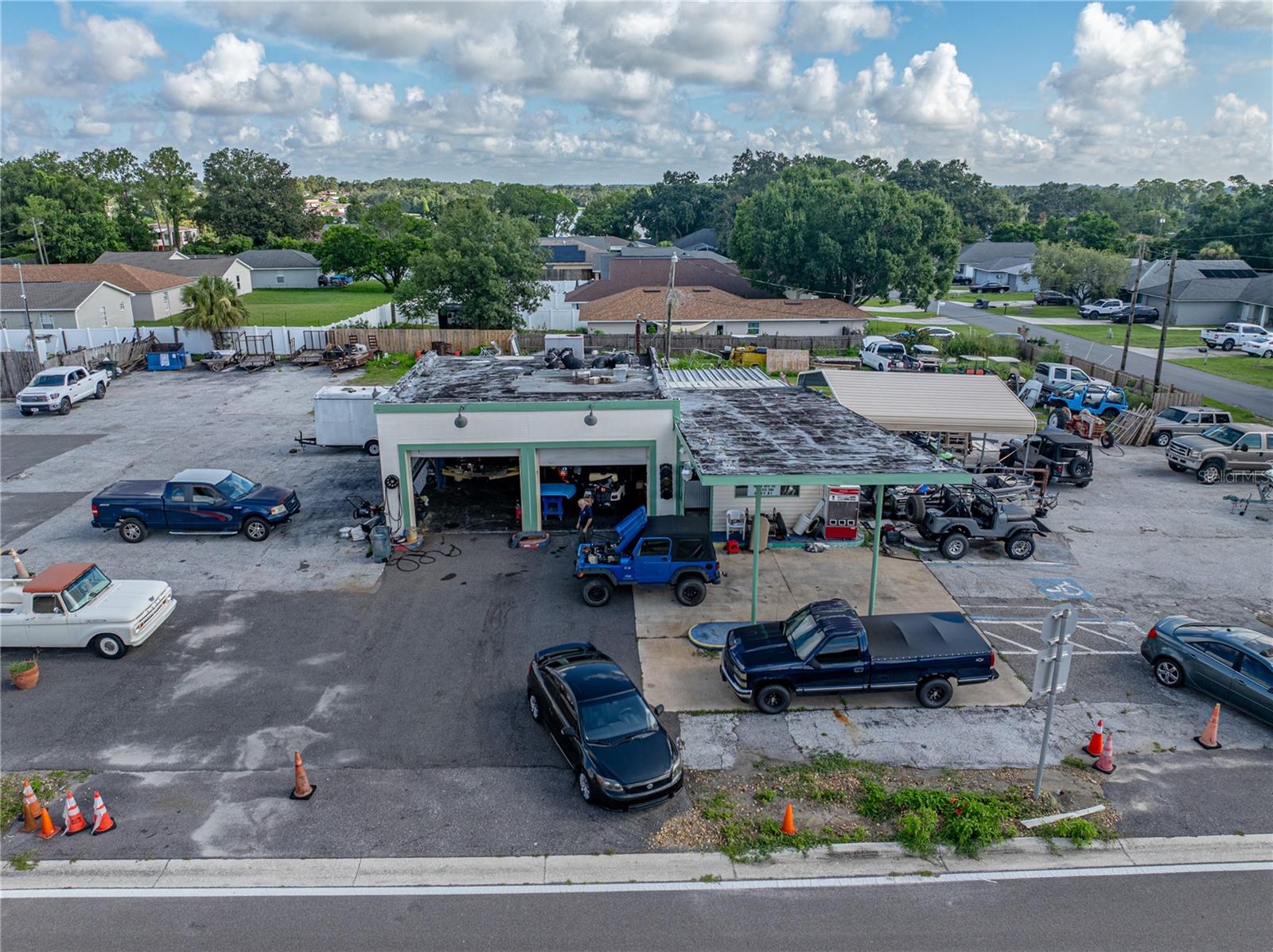 2995 CYPRESS GARDENS RD