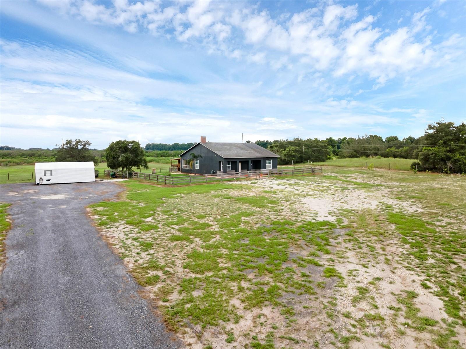 2548 OLD GROVE TRL