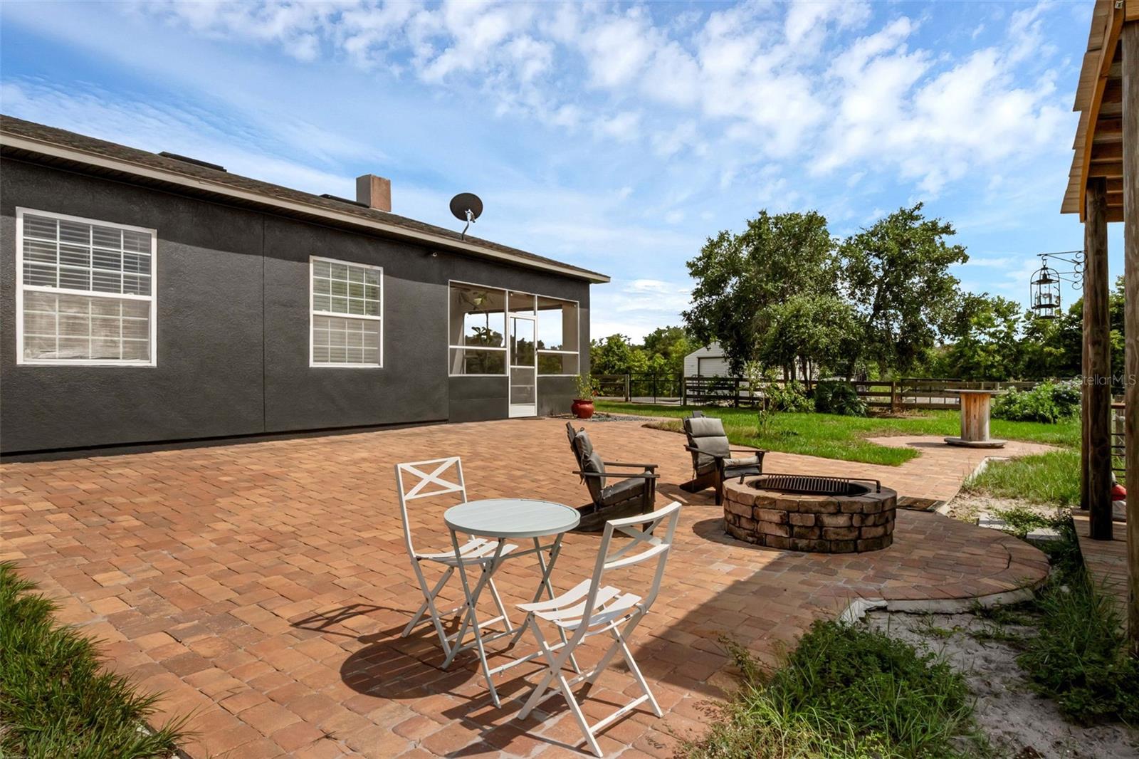 2548 OLD GROVE TRL