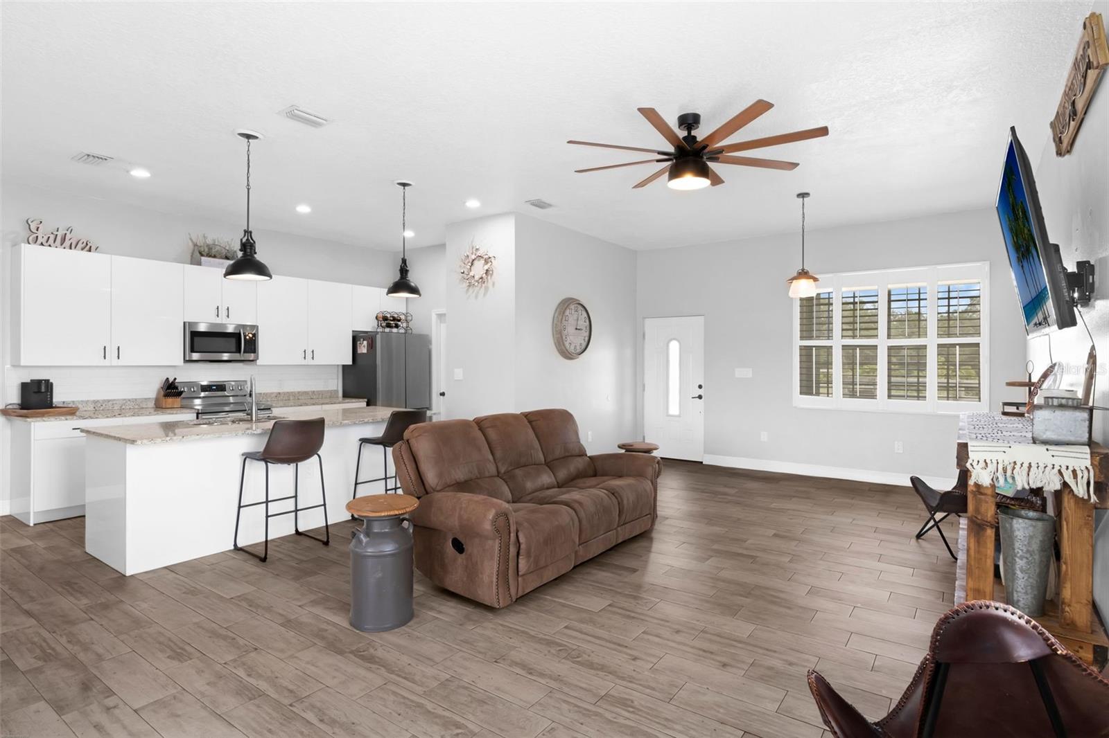 2548 OLD GROVE TRL