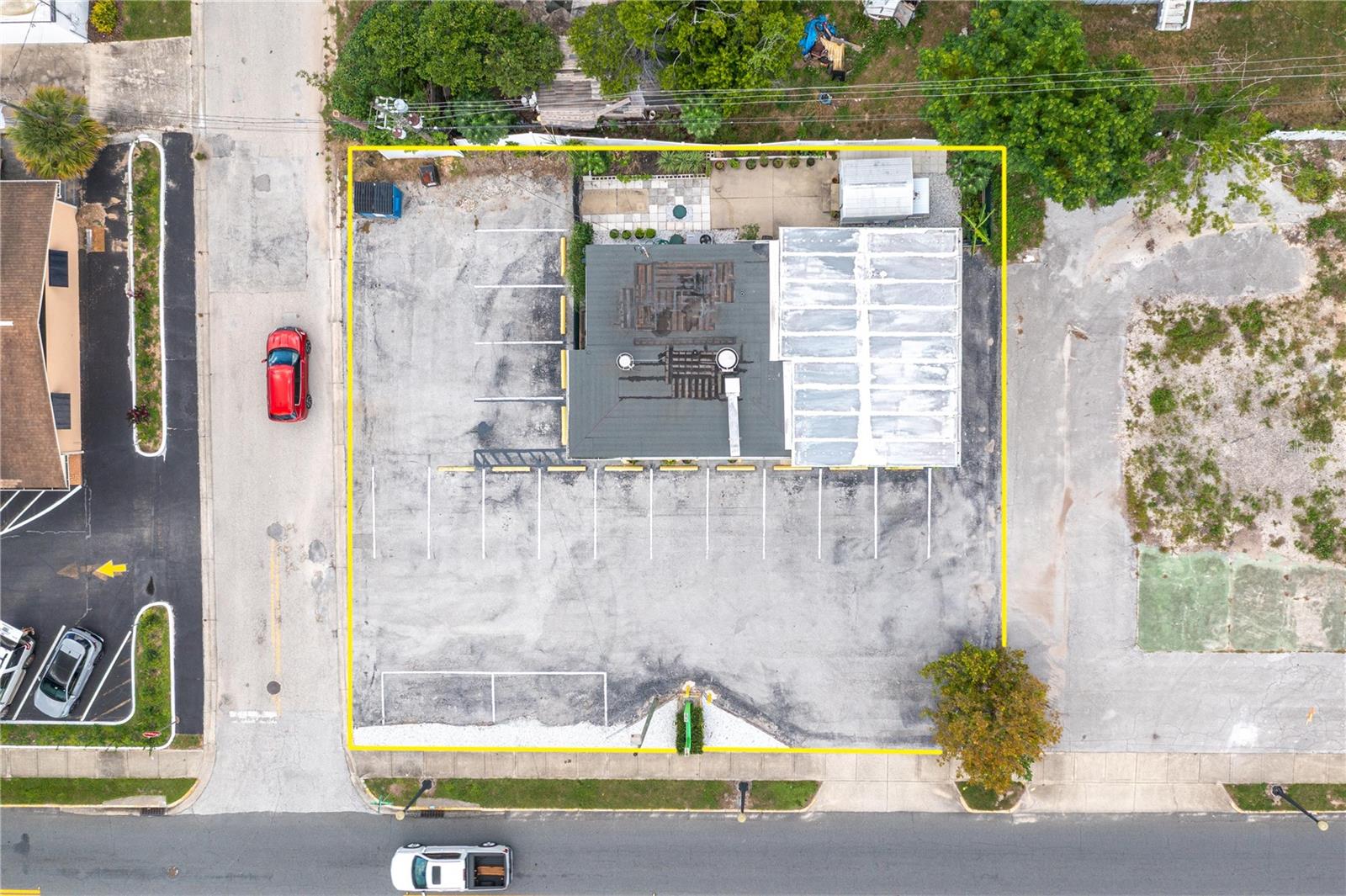 114 W CENTRAL AVE