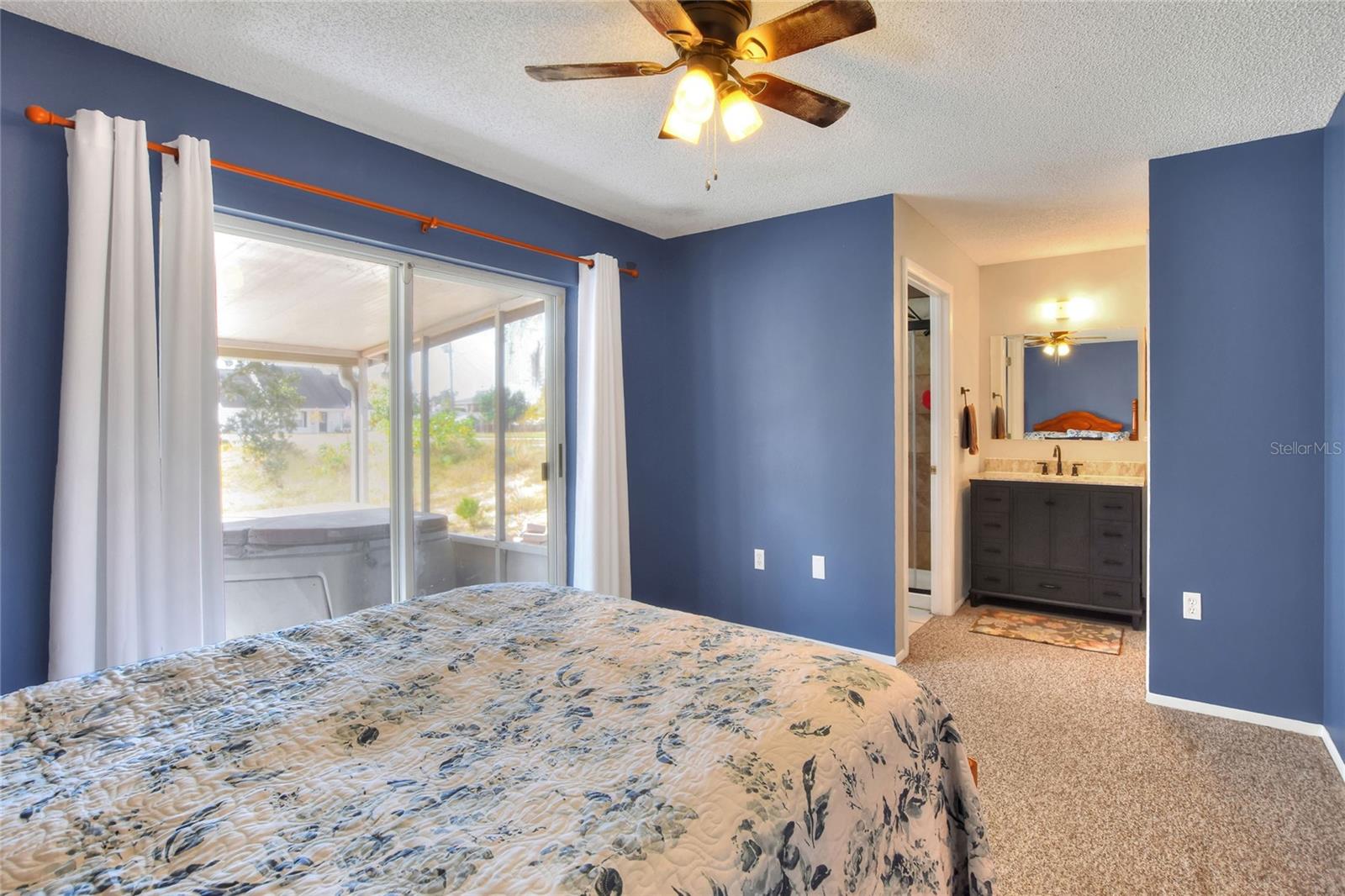 36 FAIRWAY DR
