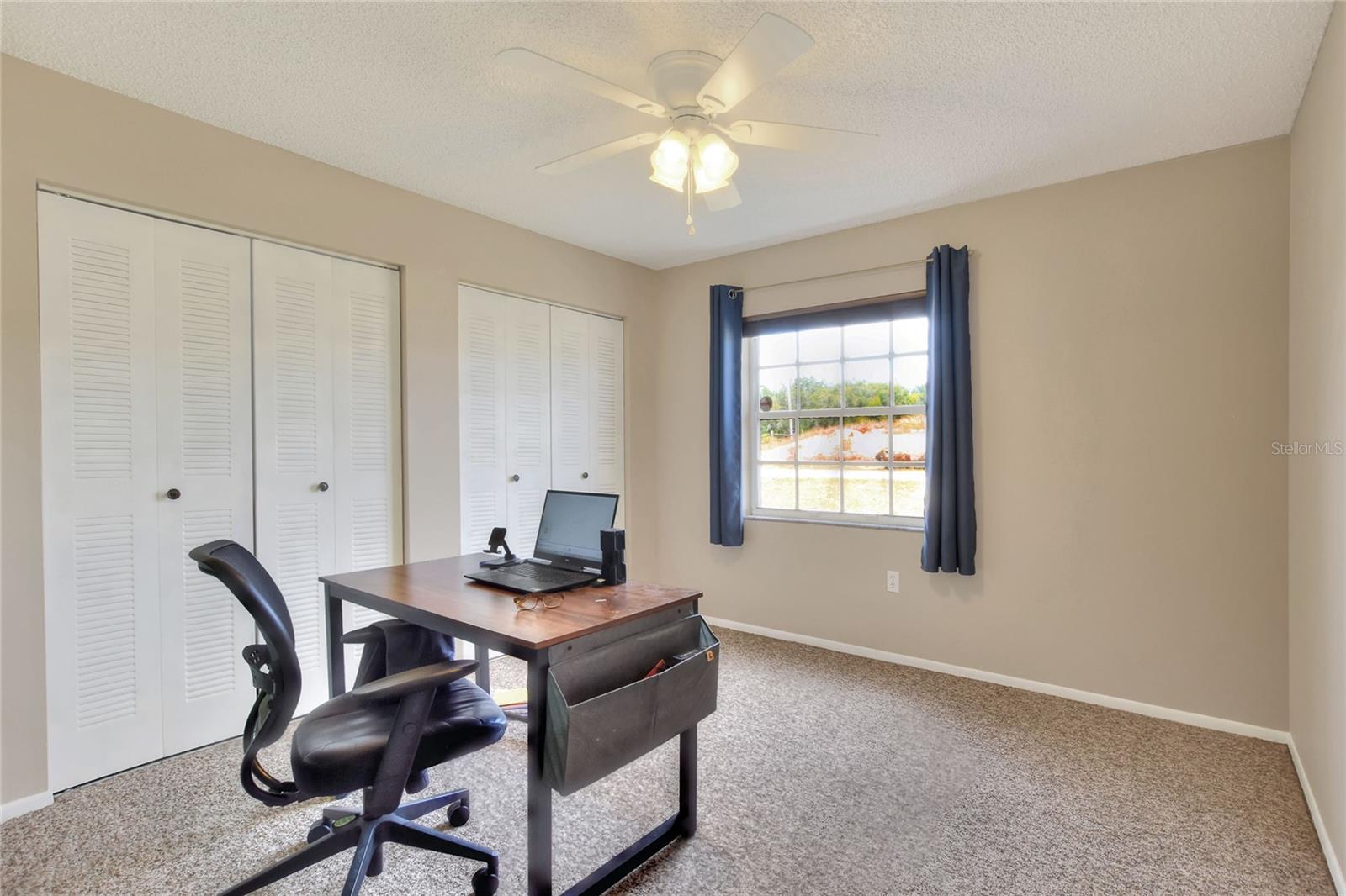 36 FAIRWAY DR