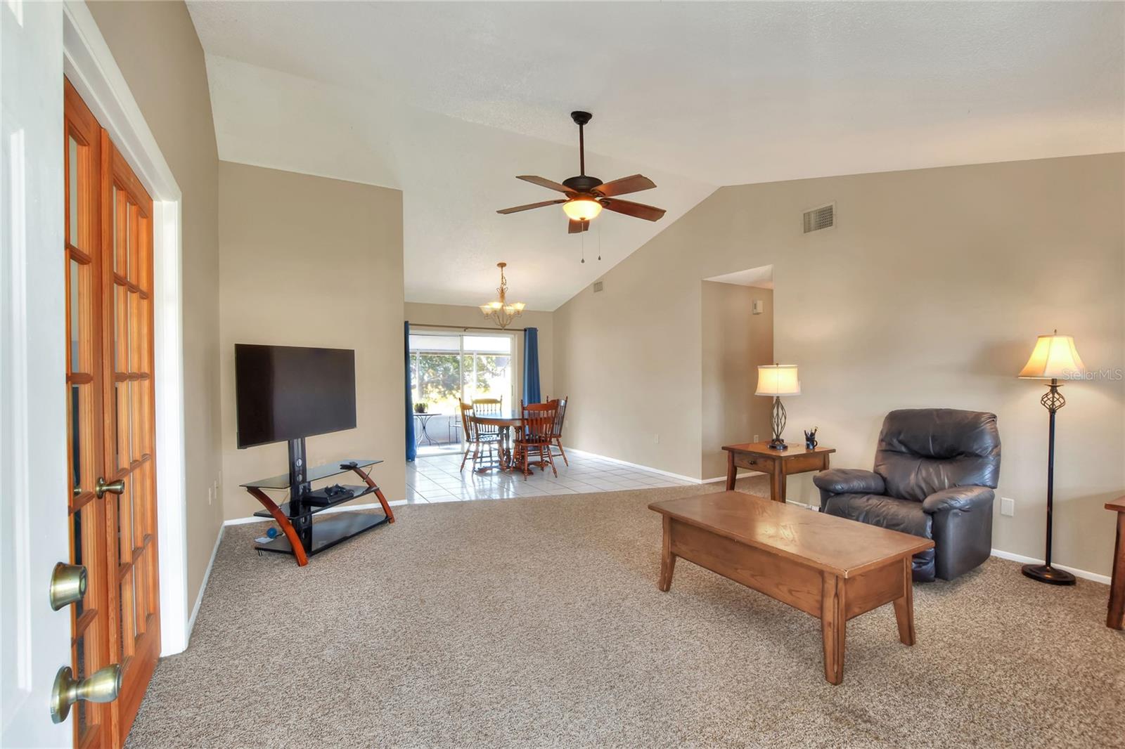 36 FAIRWAY DR