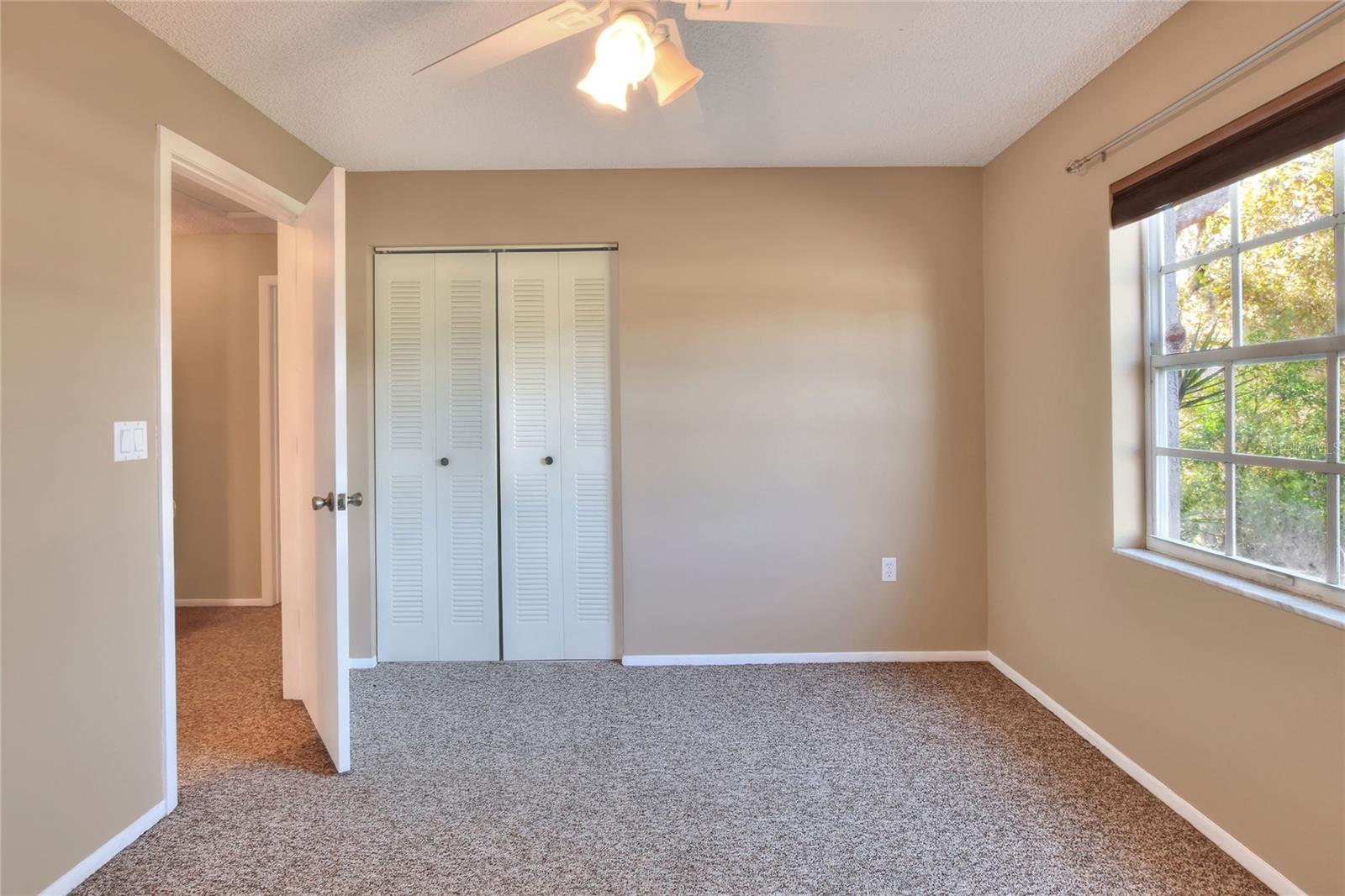36 FAIRWAY DR