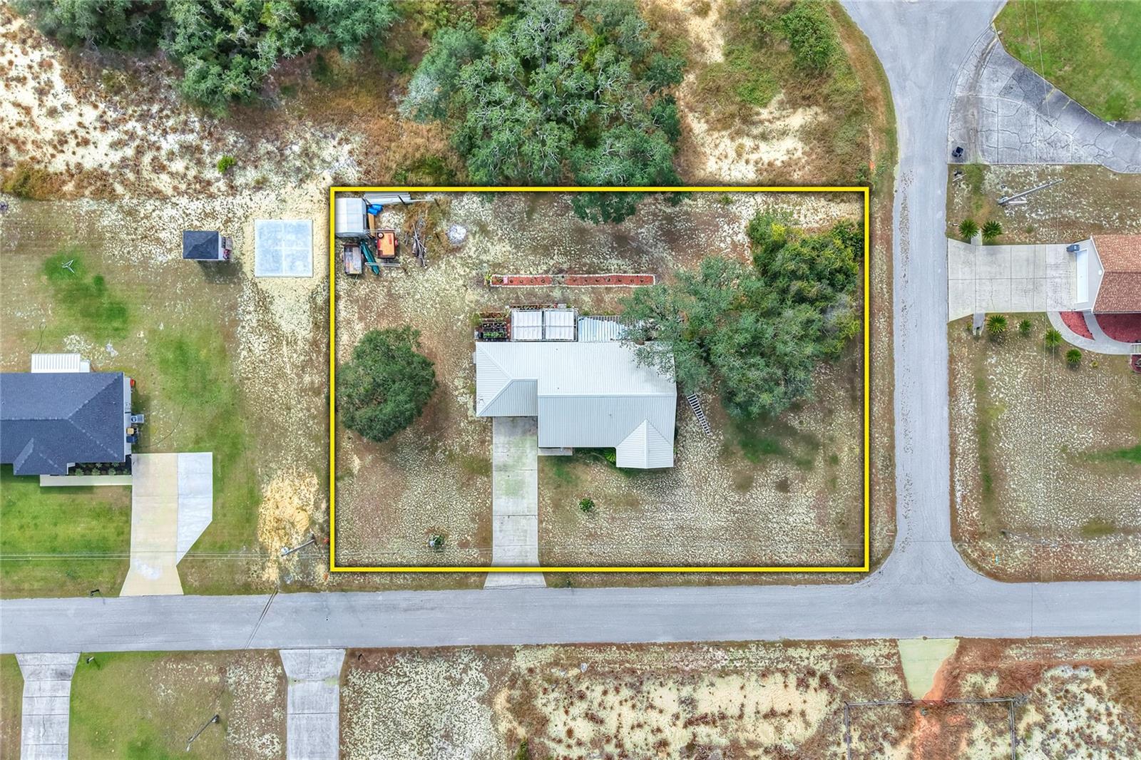 36 FAIRWAY DR