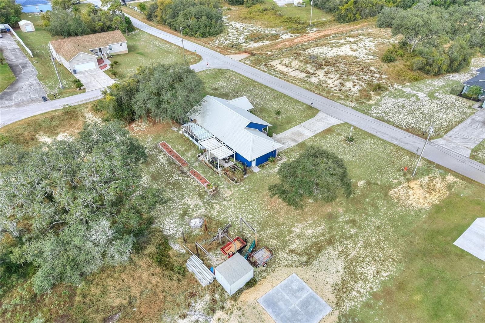 36 FAIRWAY DR