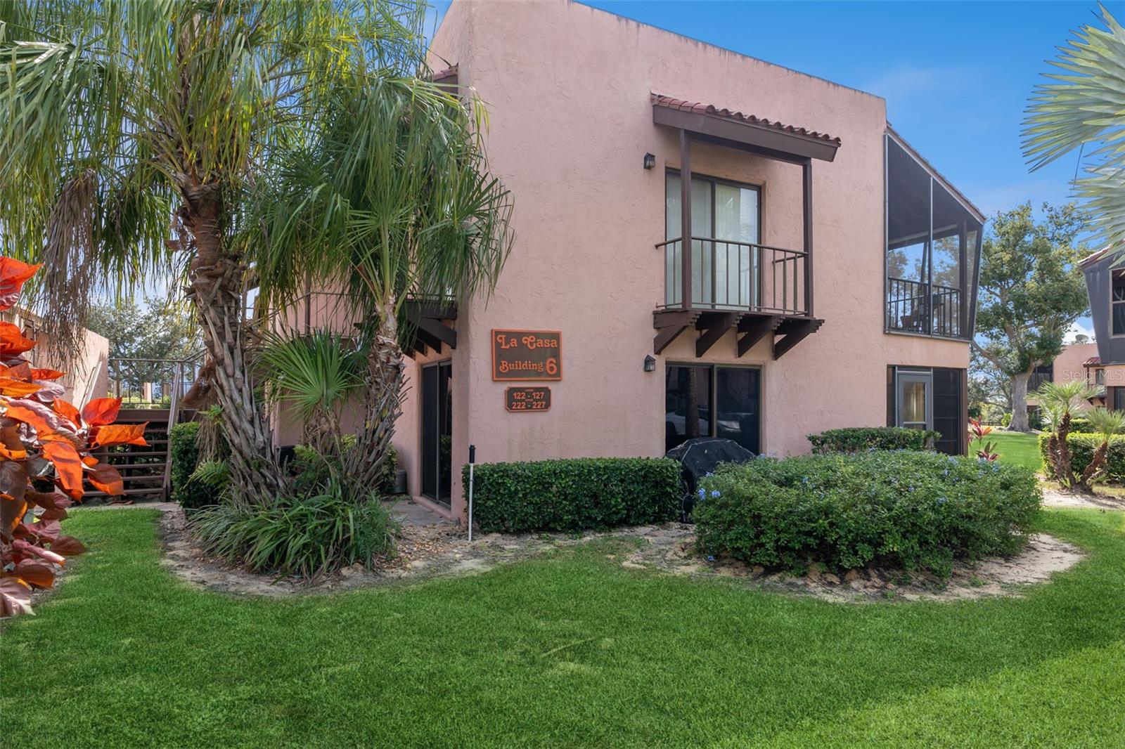 127 LA CASA #6