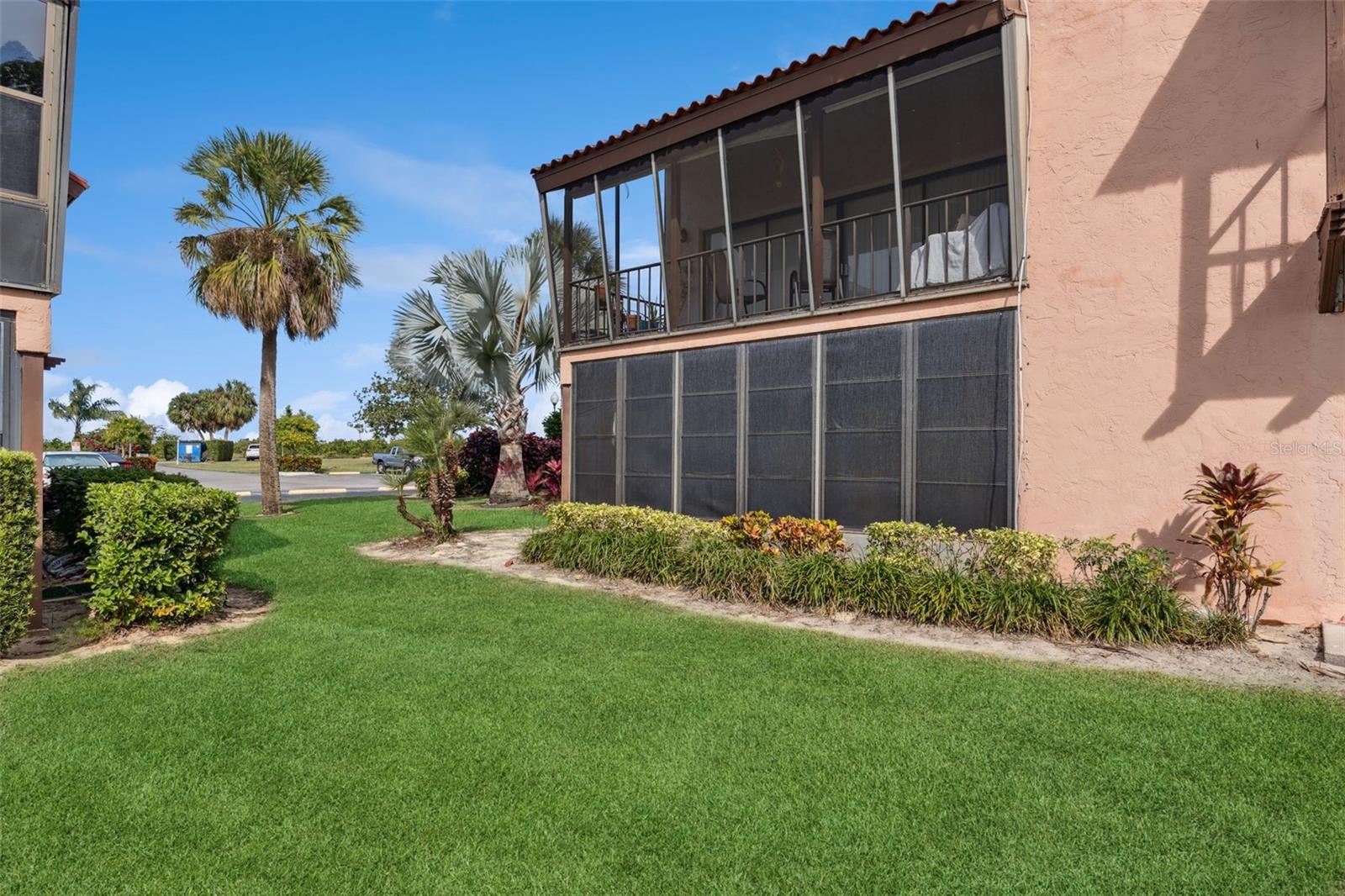 127 LA CASA #6