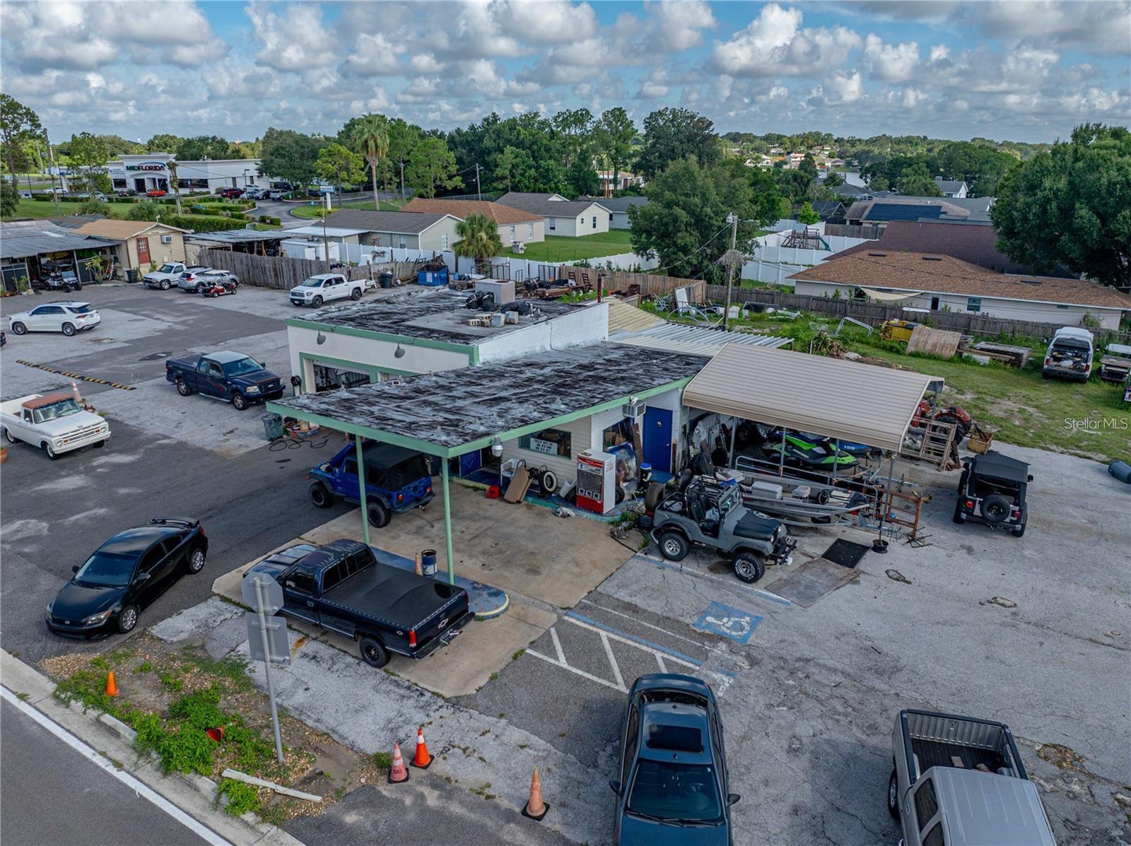 3001 CYPRESS GARDENS RD