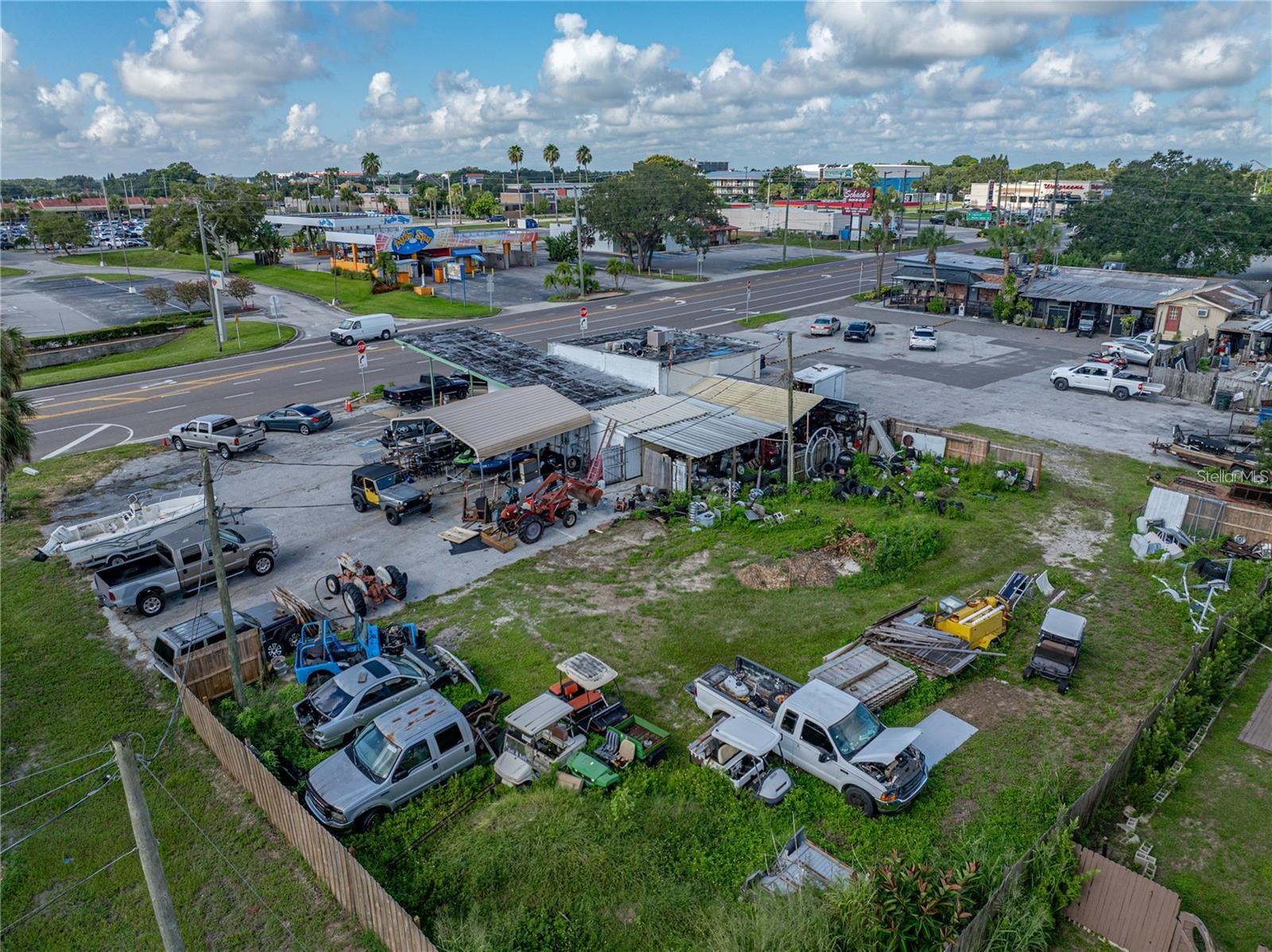 3001 CYPRESS GARDENS RD