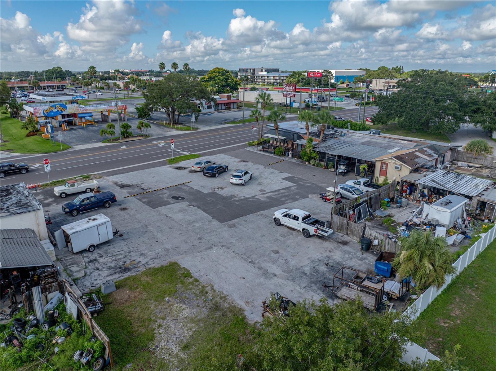 3001 CYPRESS GARDENS RD