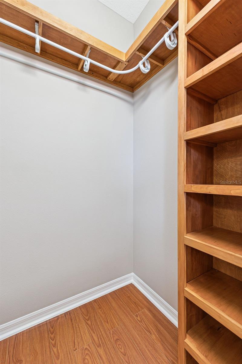 8107 LAKE JAMES BLVD