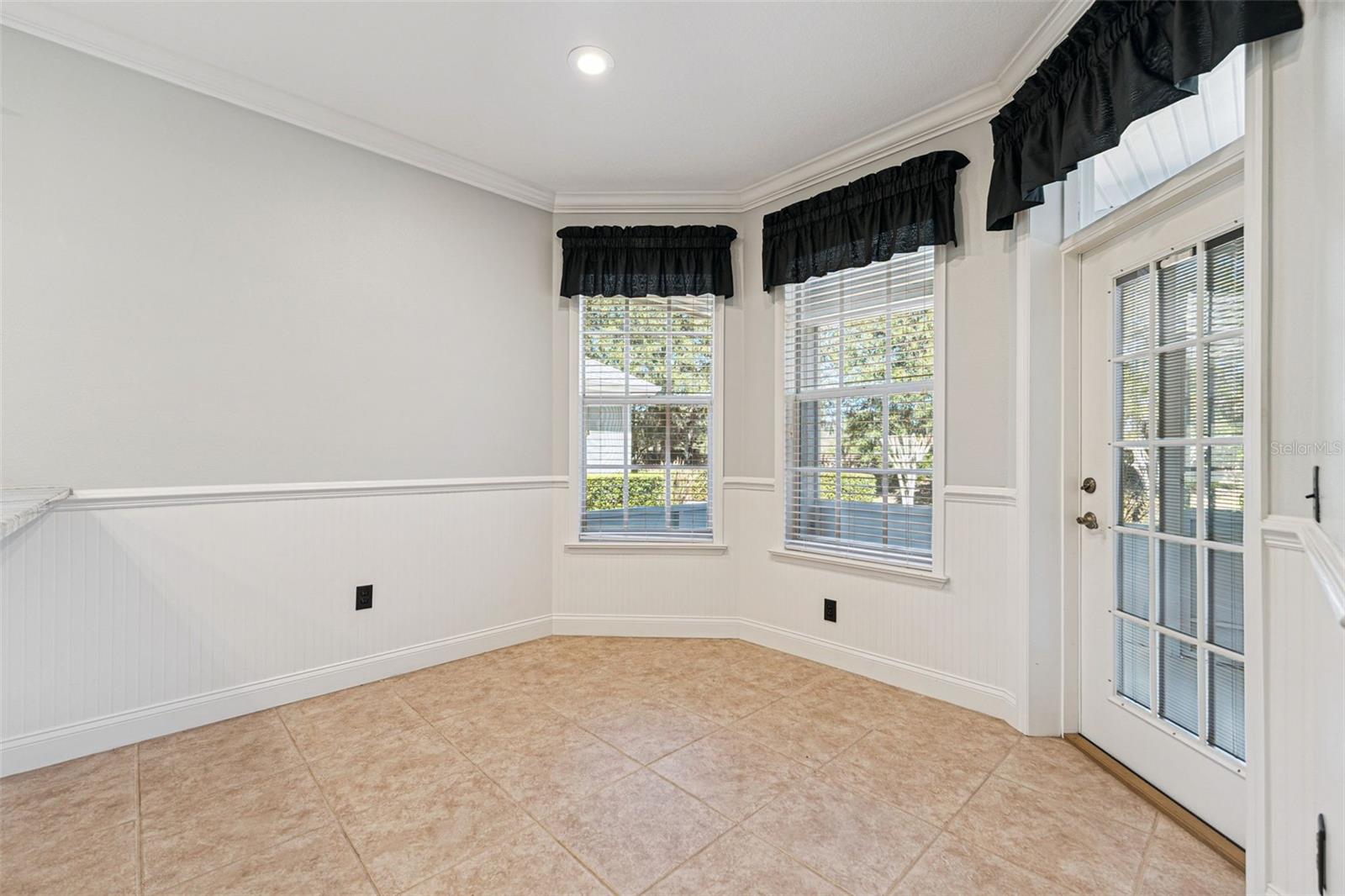 8107 LAKE JAMES BLVD