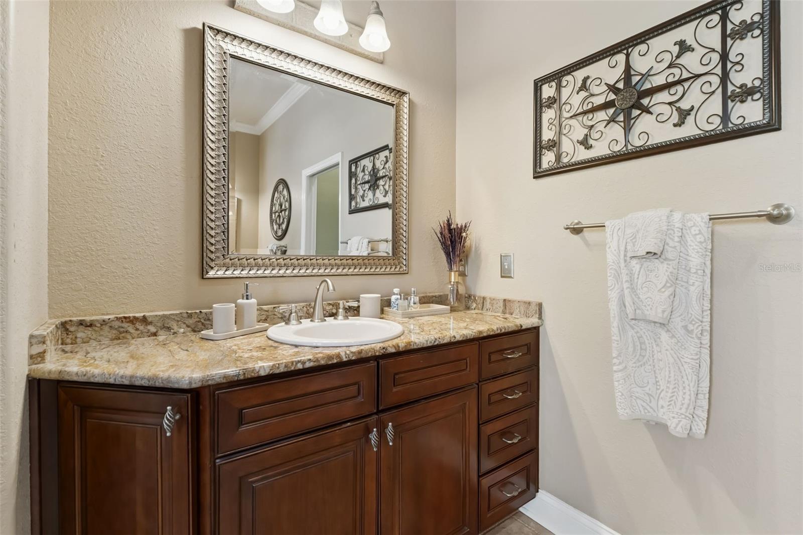 3231 HARBOR BEACH DR