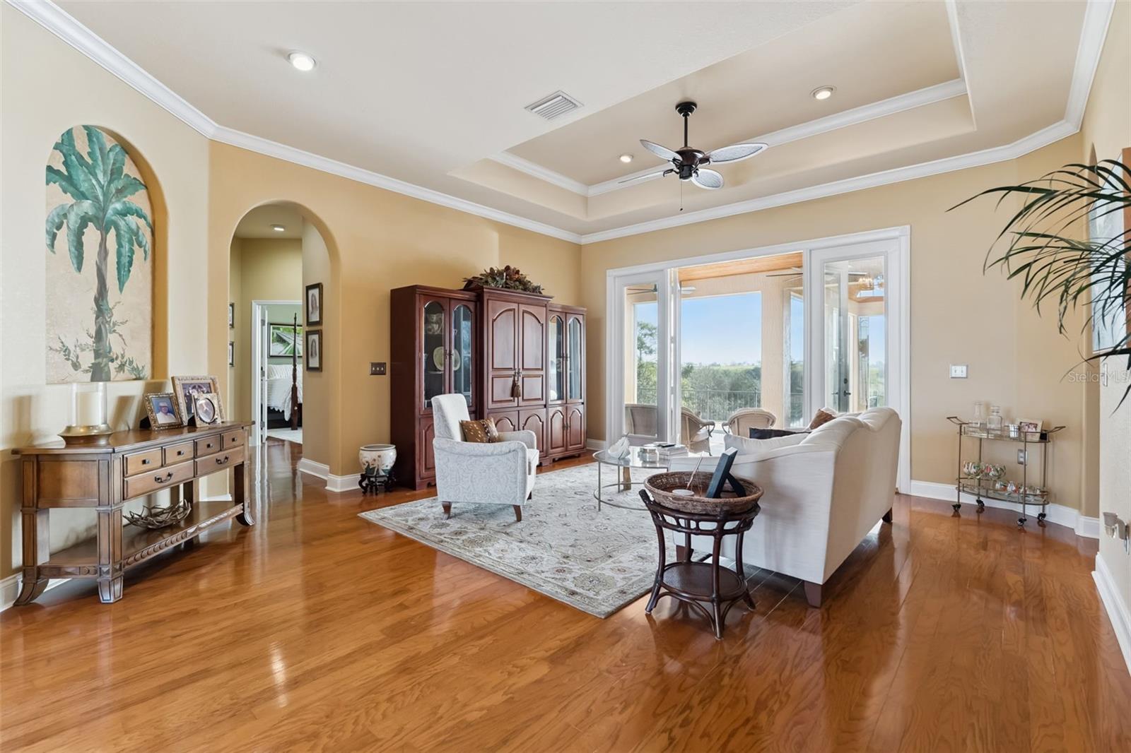 3231 HARBOR BEACH DR