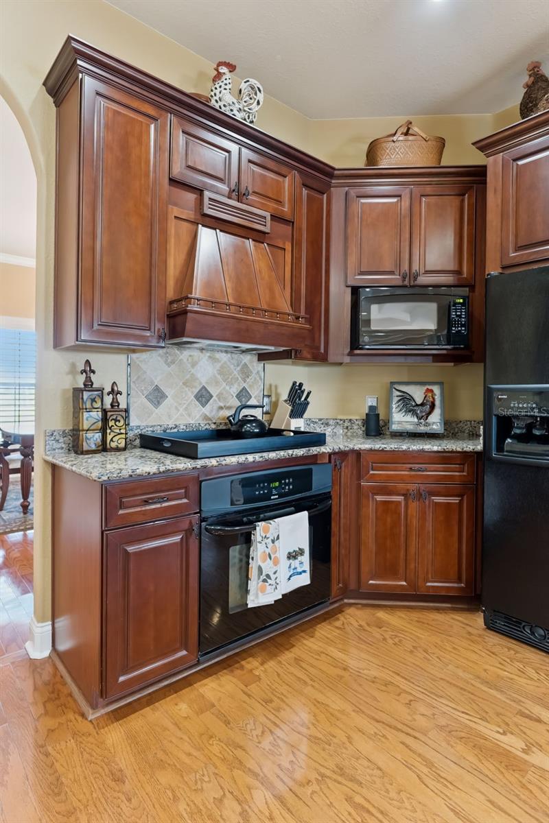 3231 HARBOR BEACH DR