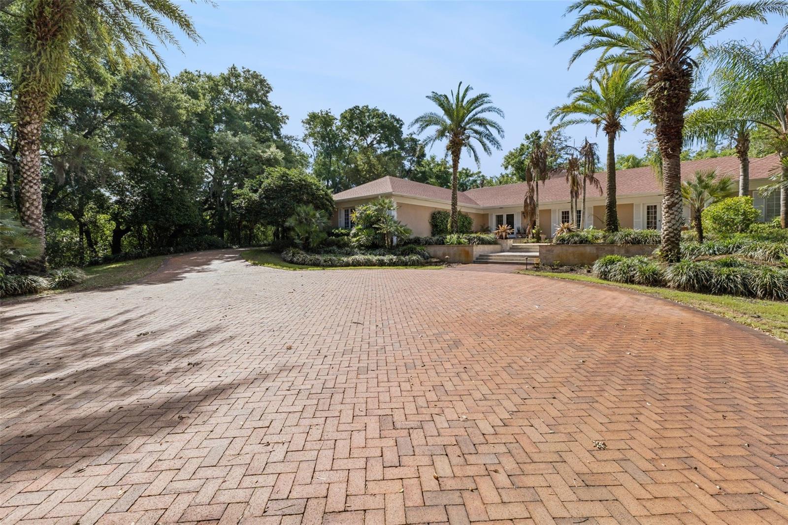 2300 N SCENIC HWY #104