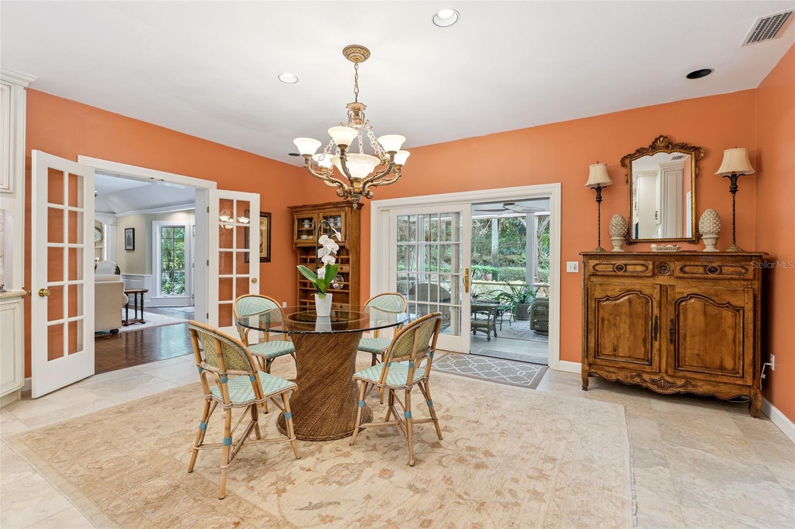 2300 N SCENIC HWY #104