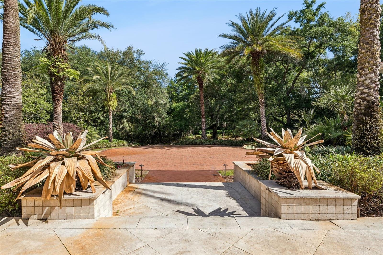 2300 N SCENIC HWY #104