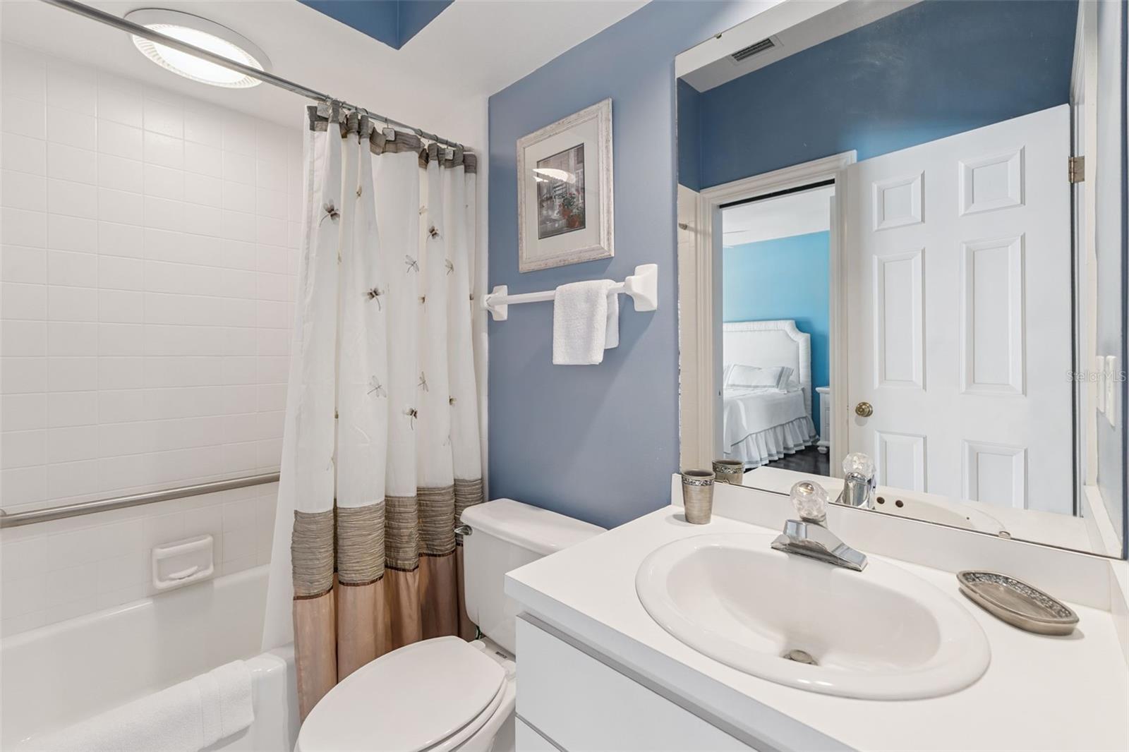 2300 N SCENIC HWY #104