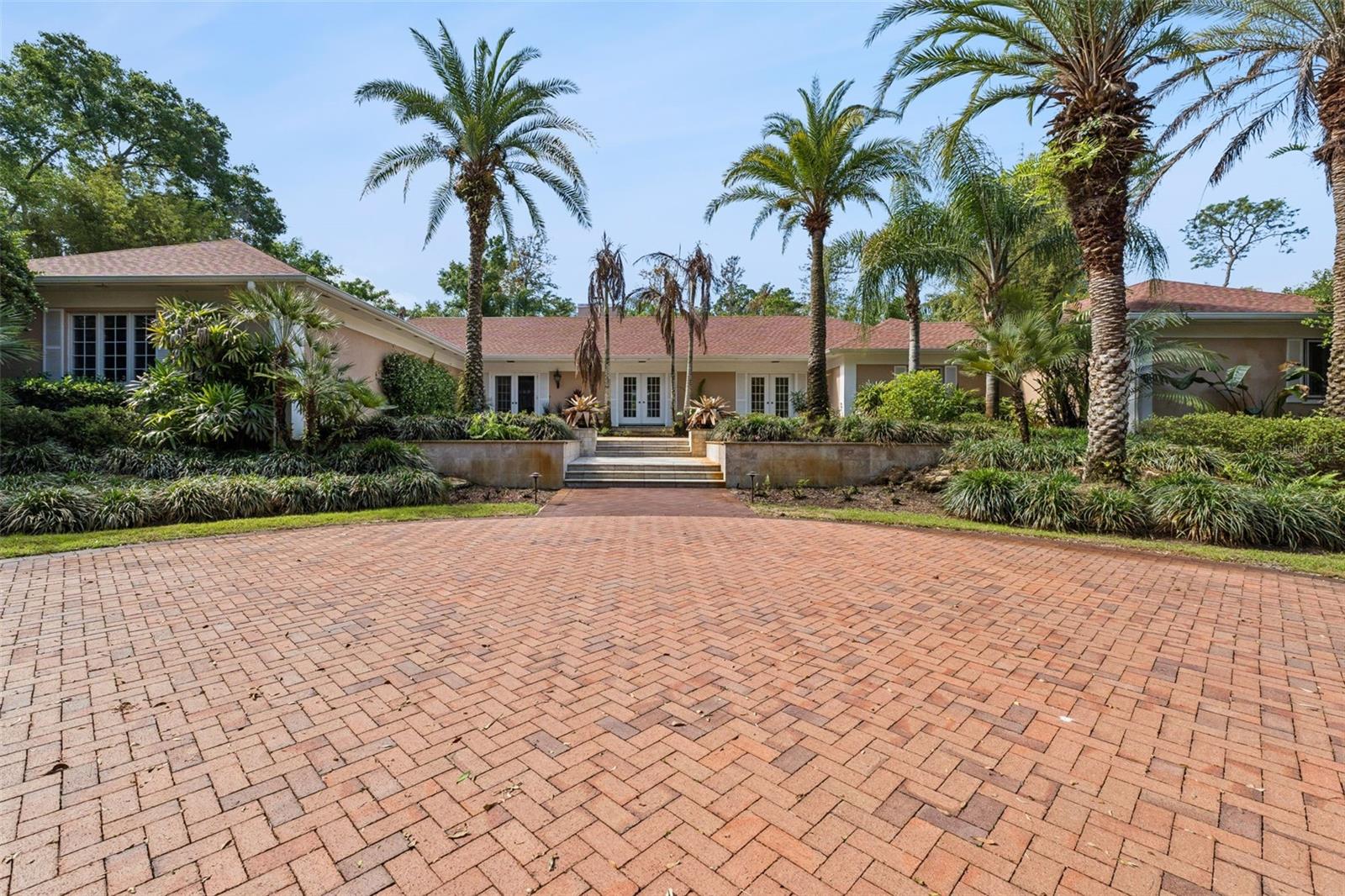 2300 N SCENIC HWY #104