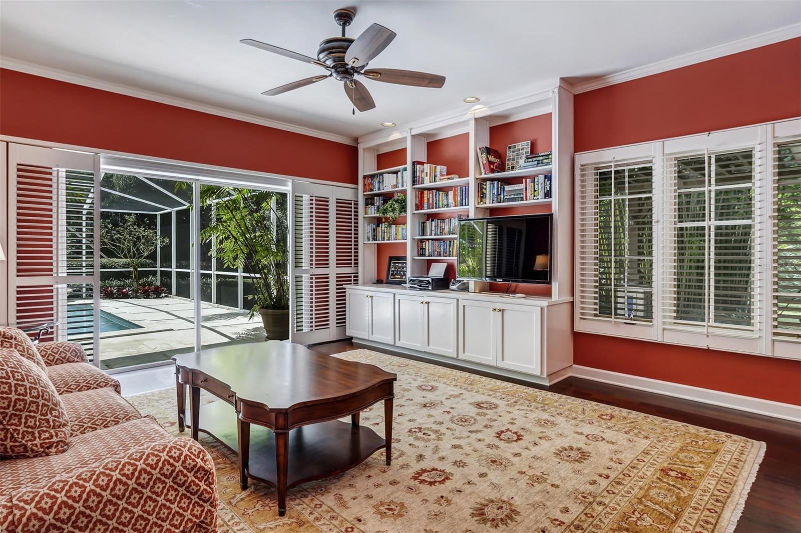 2300 N SCENIC HWY #104