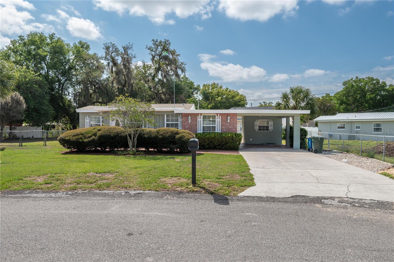 625 AZALEA PL
