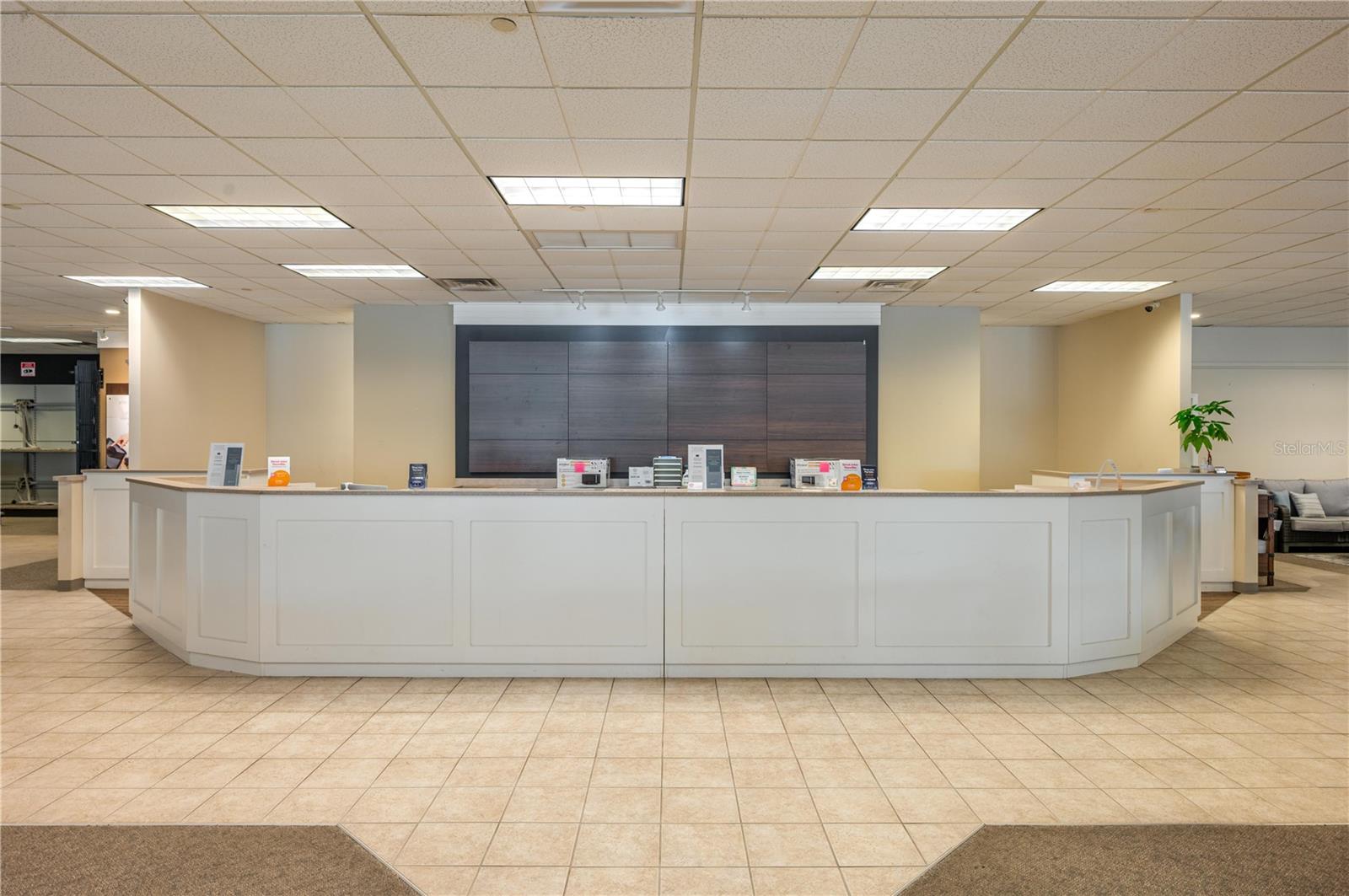 126 STATE ROAD 60 W
