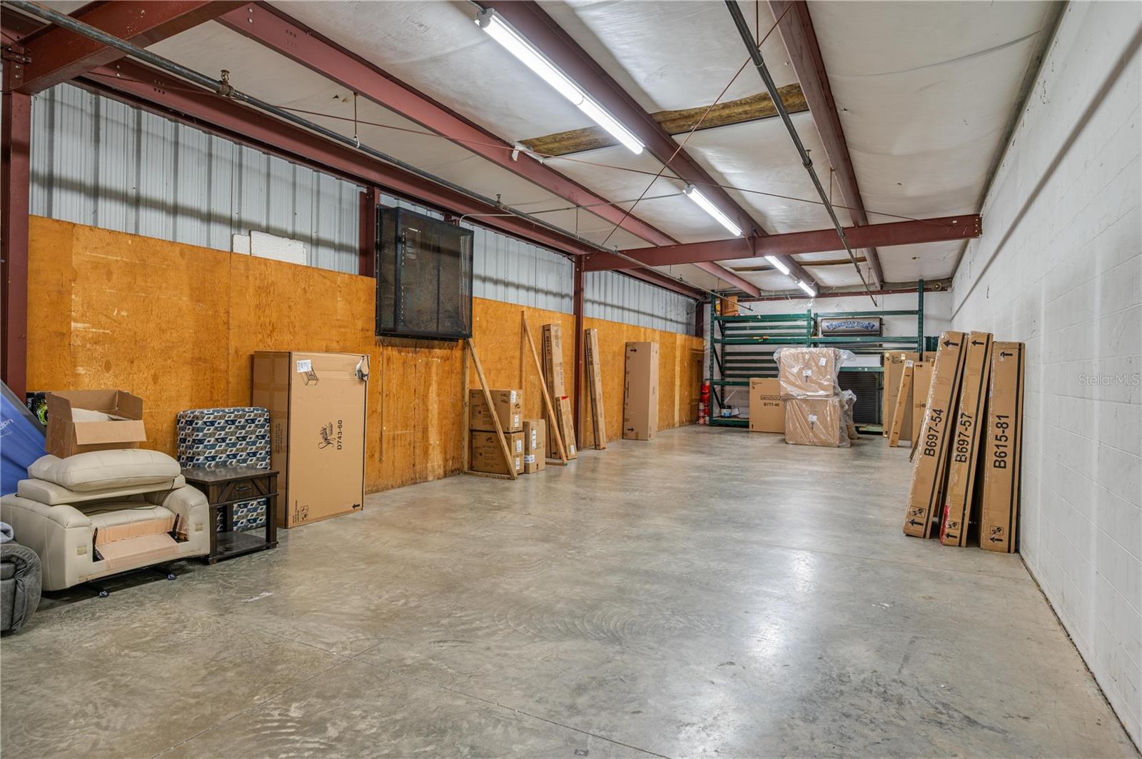 126 STATE ROAD 60 W