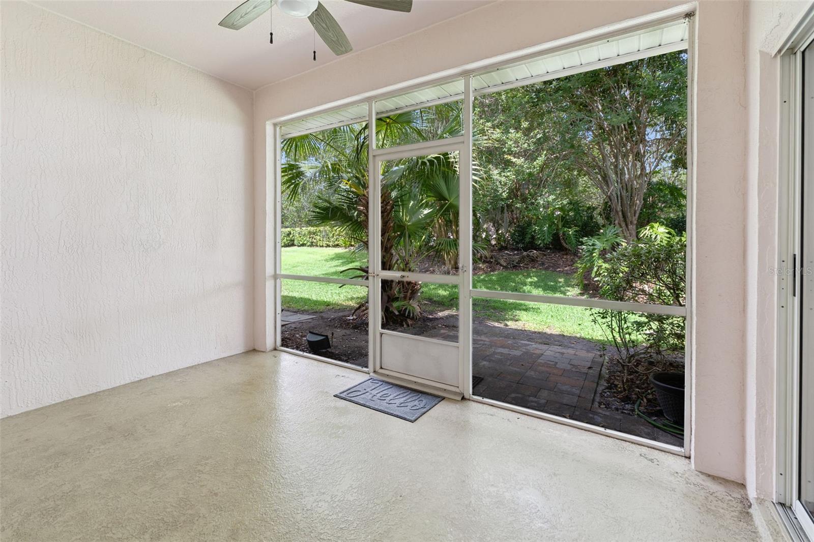 10 ENCLAVE DR