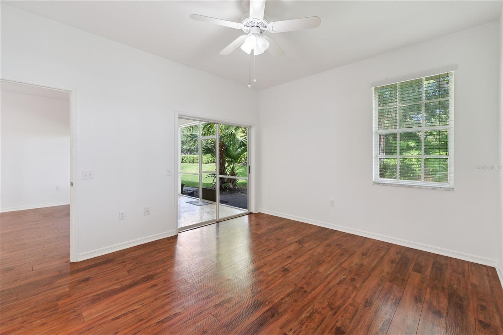 10 ENCLAVE DR