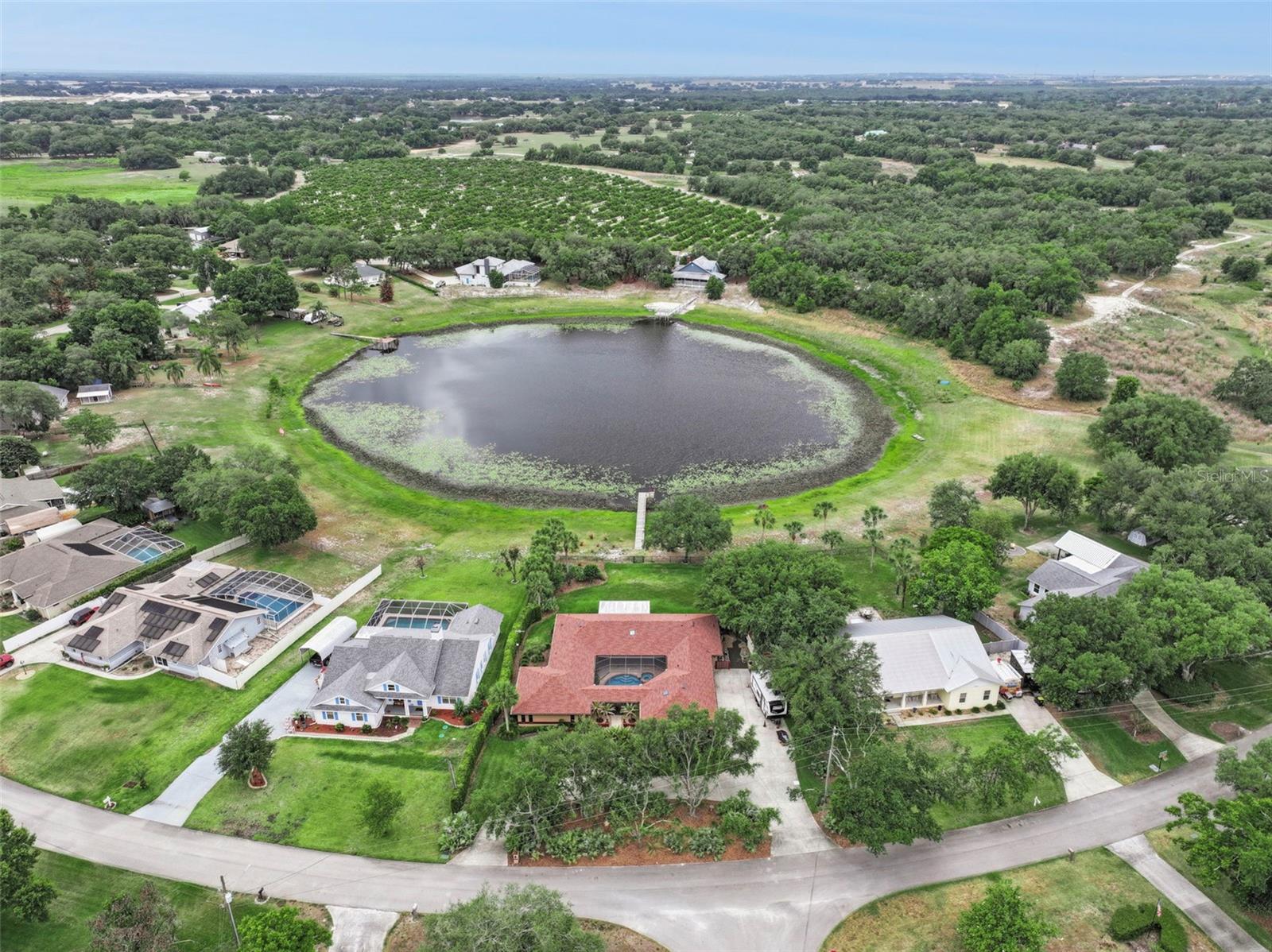 1041 COUNTRY LAKE CIR