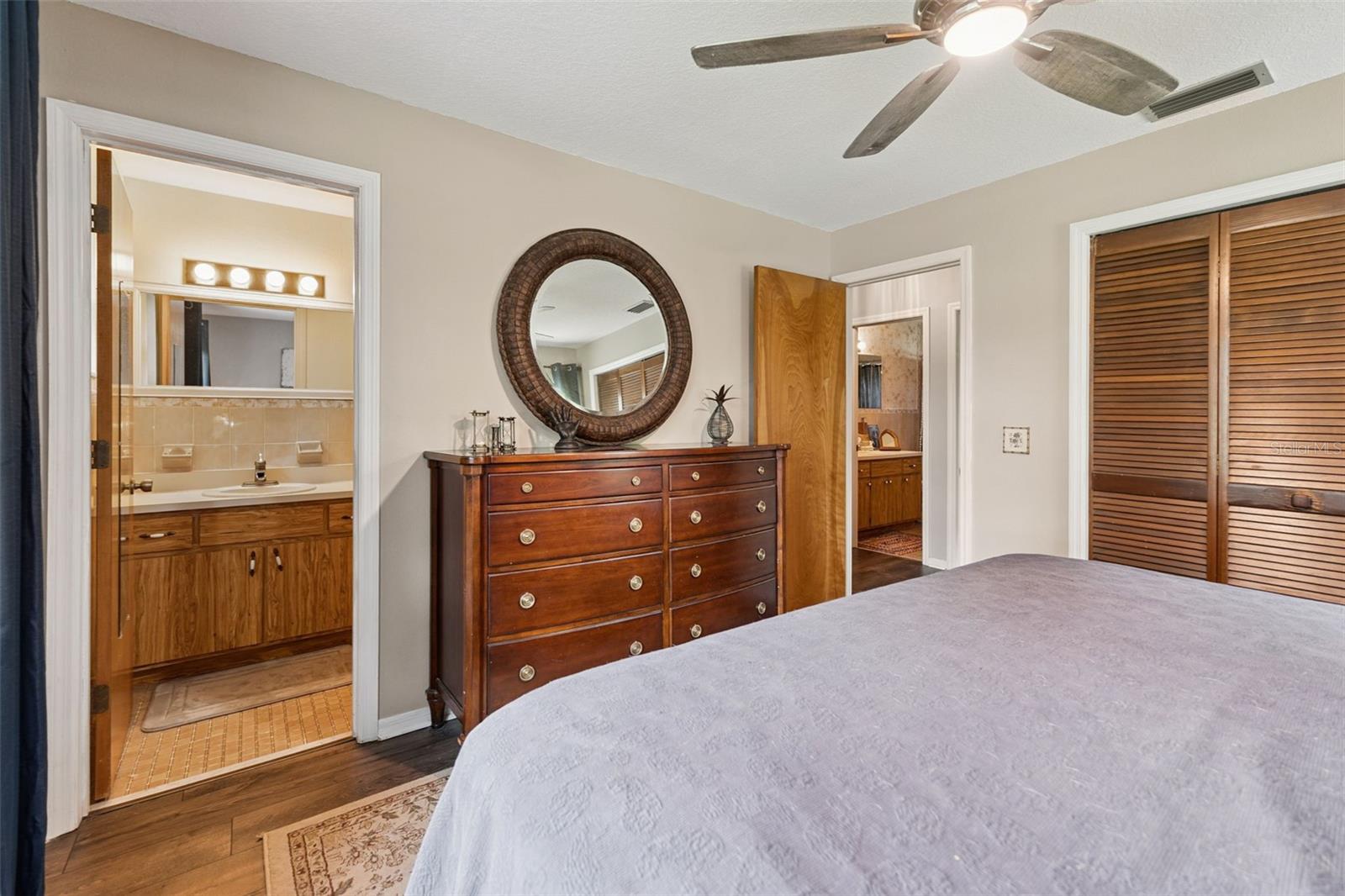 7651 LIMONIA DR