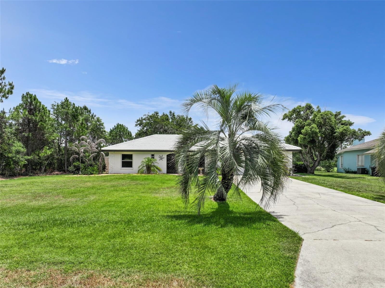 7651 LIMONIA DR