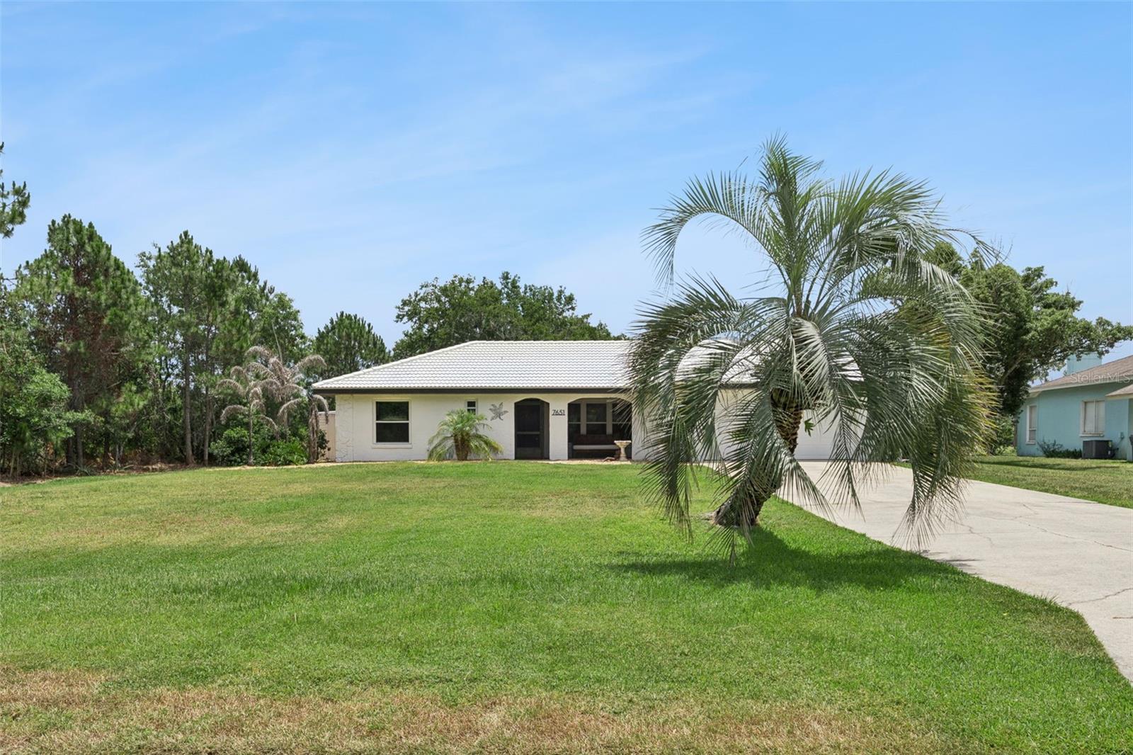 7651 LIMONIA DR