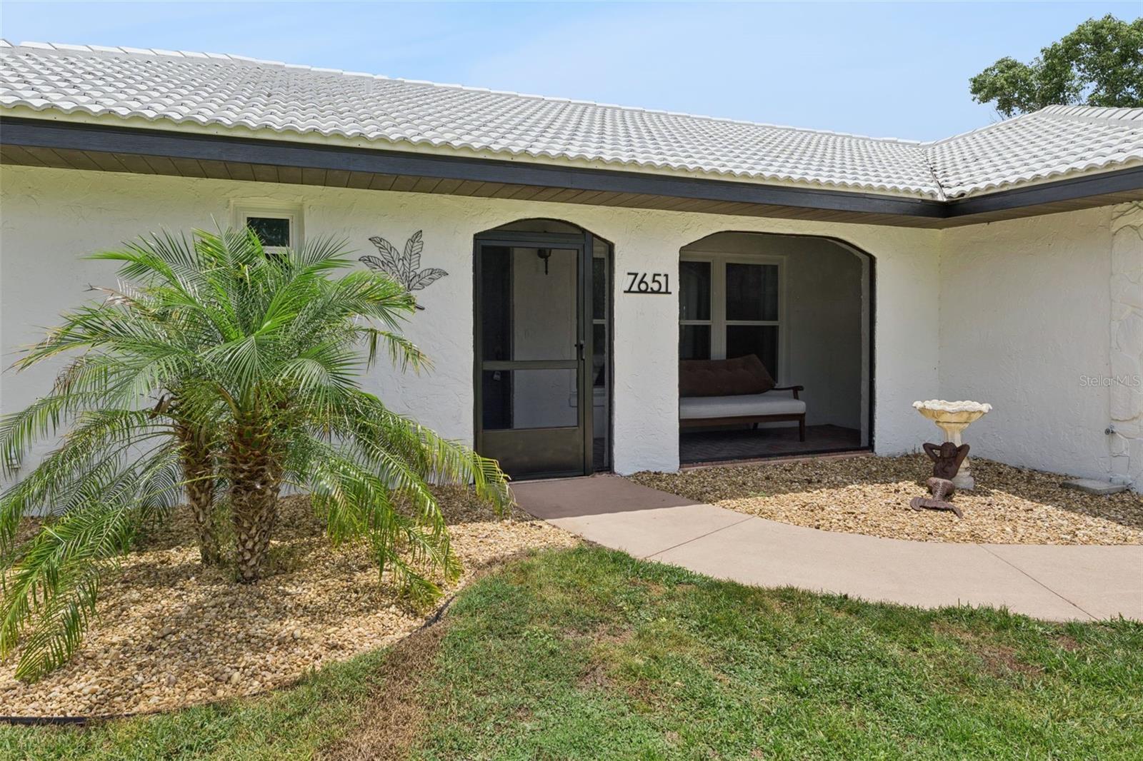 7651 LIMONIA DR