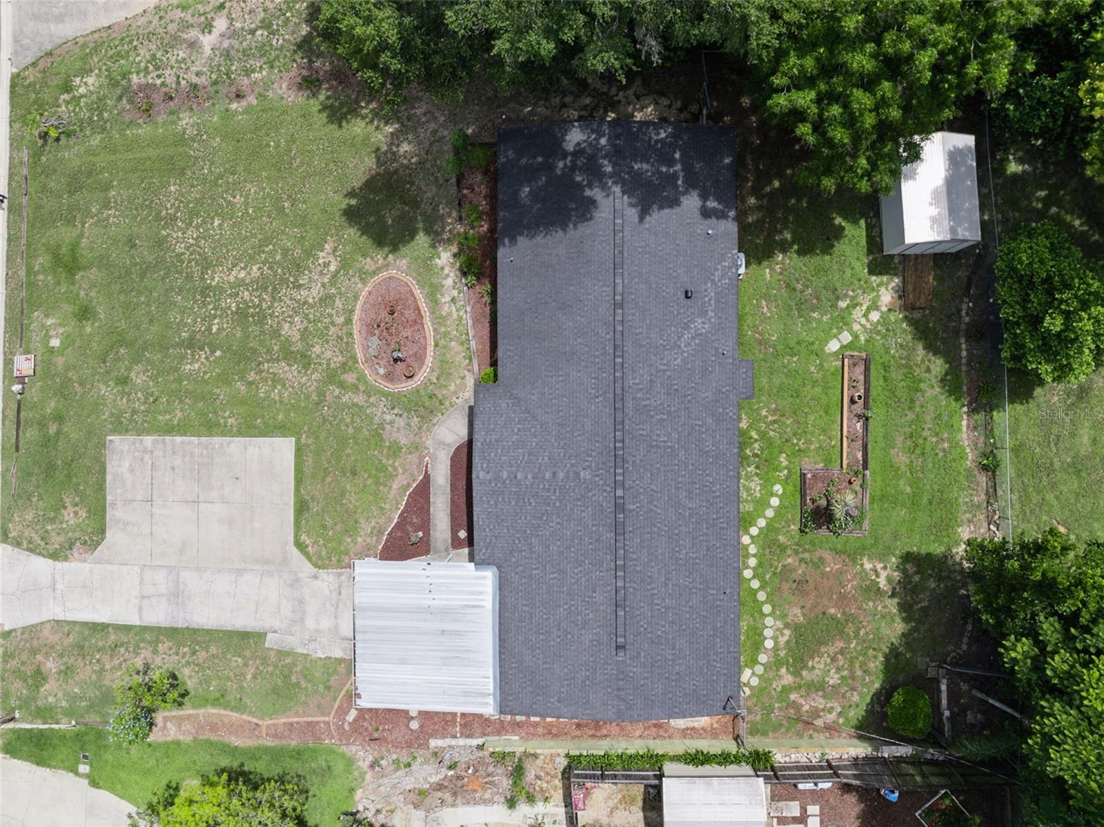 1024 SUNSET DR