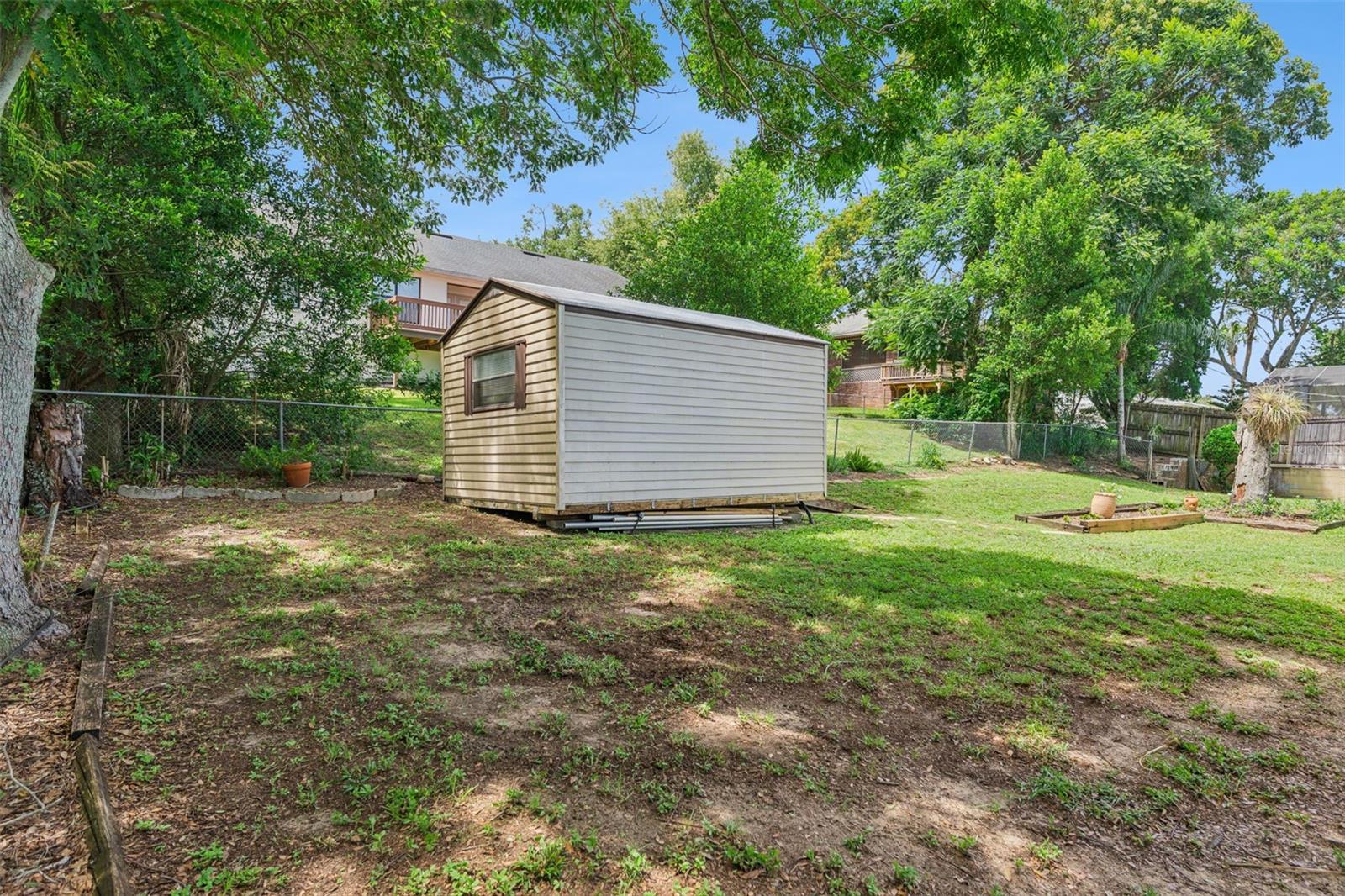 1024 SUNSET DR