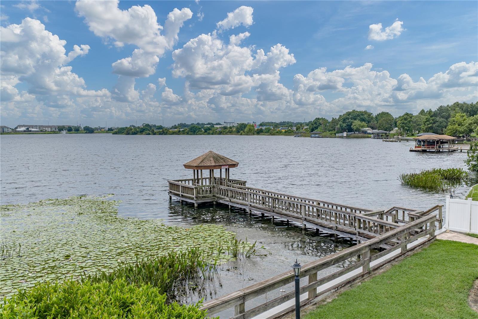 679 LAKE DEXTER CIR